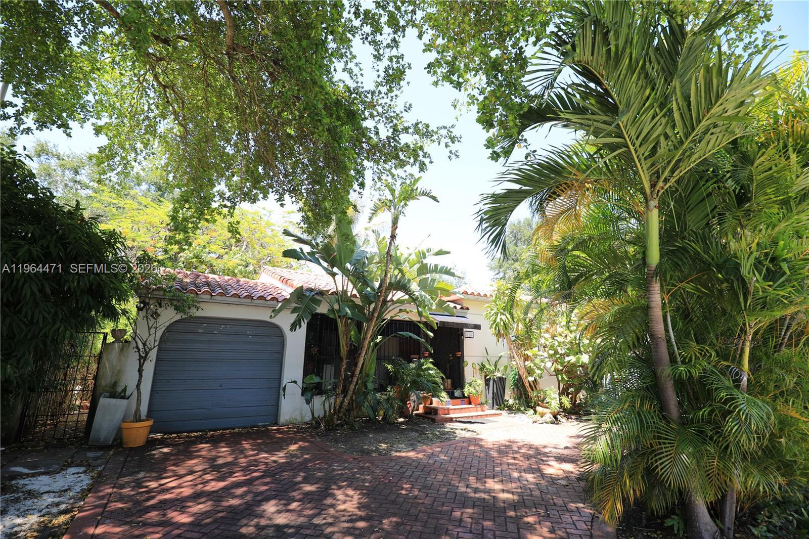 655 NE 82nd St, Miami FL 33138