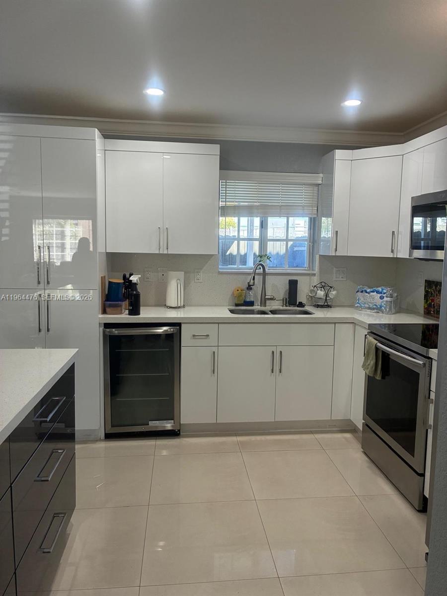9425 NW 114th Ln #3, Hialeah Gardens FL 33018