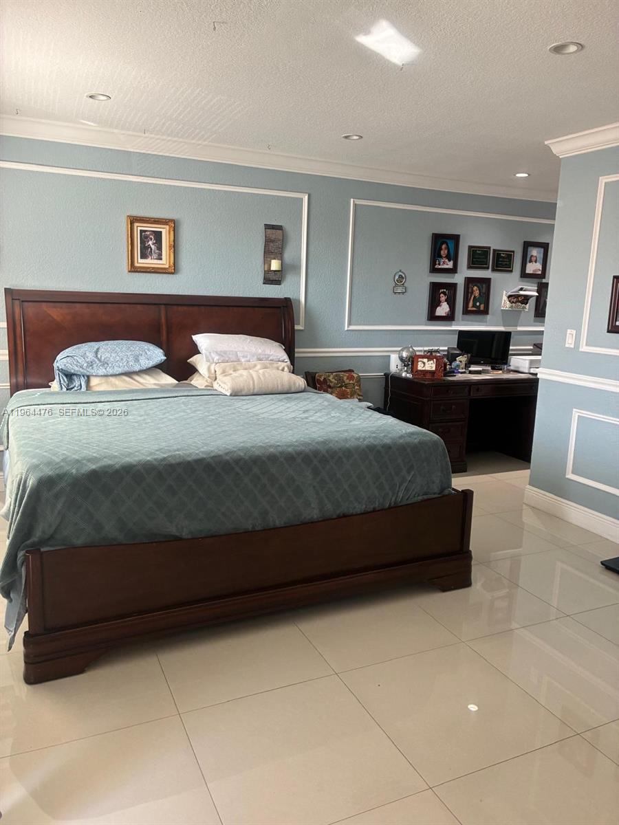 9425 NW 114th Ln #3, Hialeah Gardens FL 33018