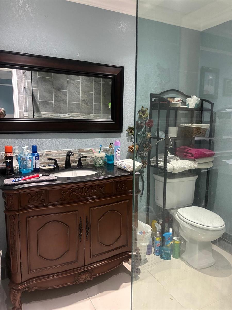 9425 NW 114th Ln #3, Hialeah Gardens FL 33018