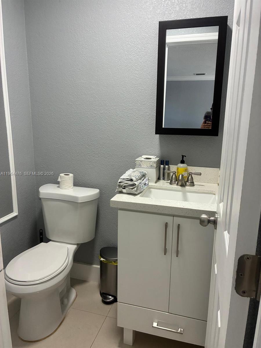 9425 NW 114th Ln #3, Hialeah Gardens FL 33018
