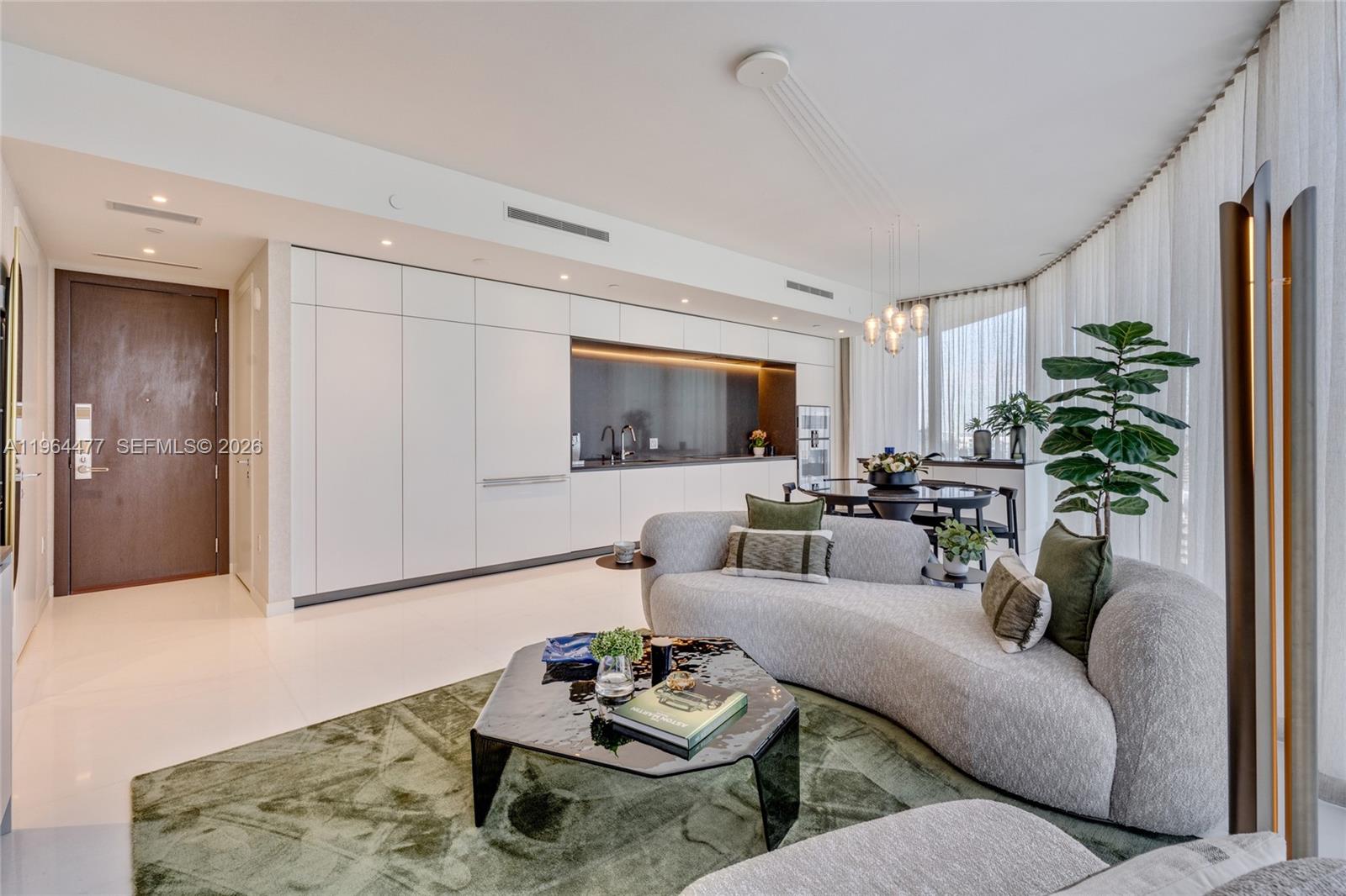 300 Biscayne Blvd Way #5008W, Miami FL 33131