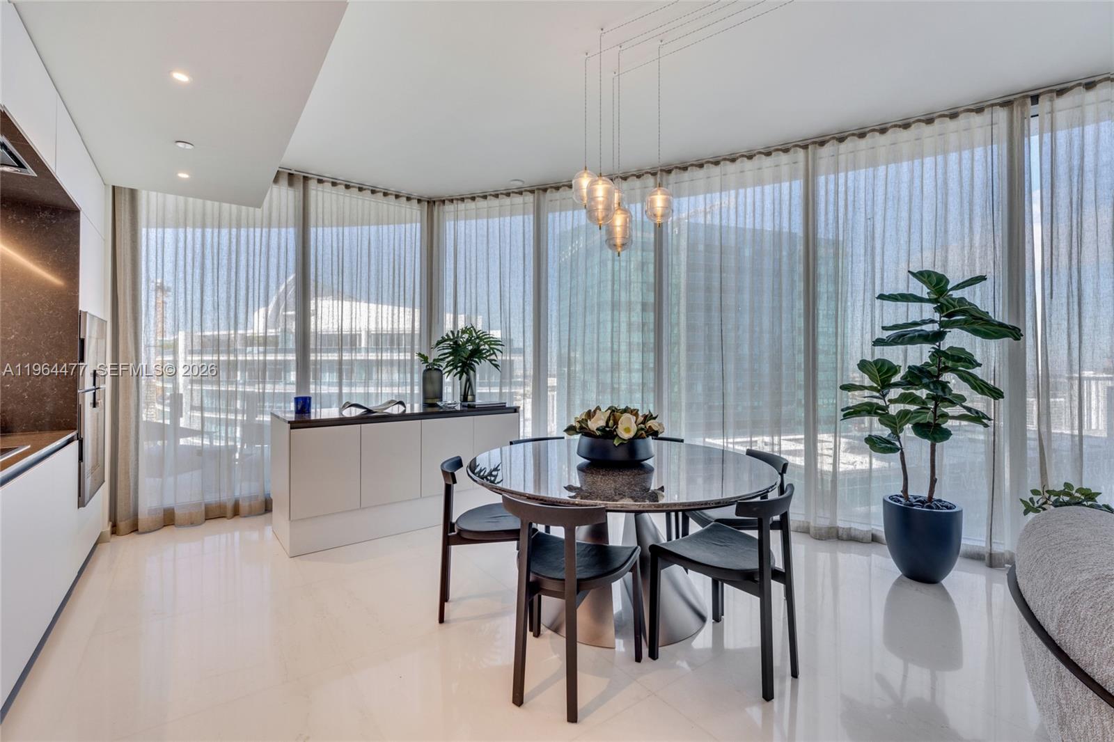 300 Biscayne Blvd Way #5008W, Miami FL 33131