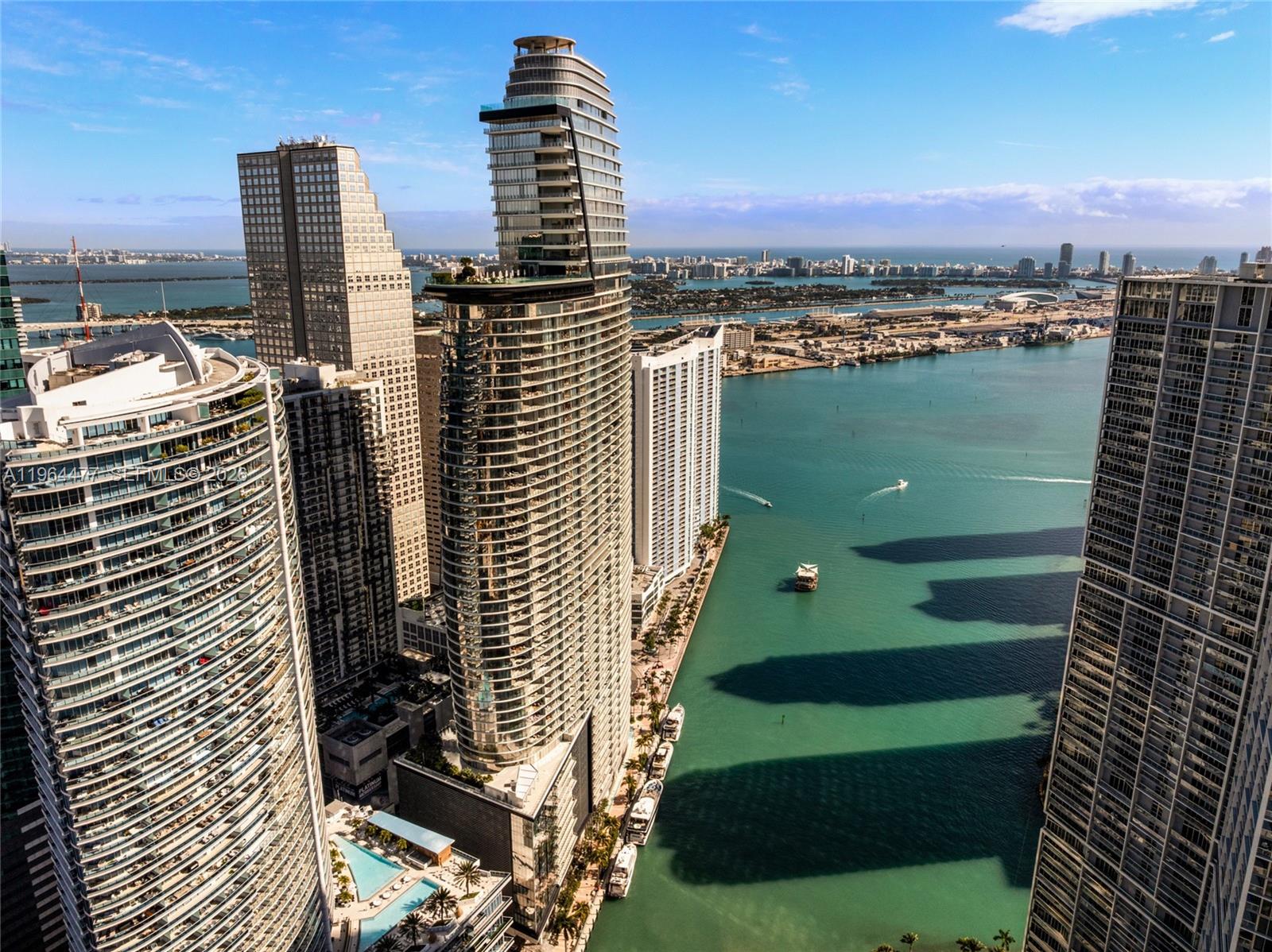 300 Biscayne Blvd Way #5008W, Miami FL 33131