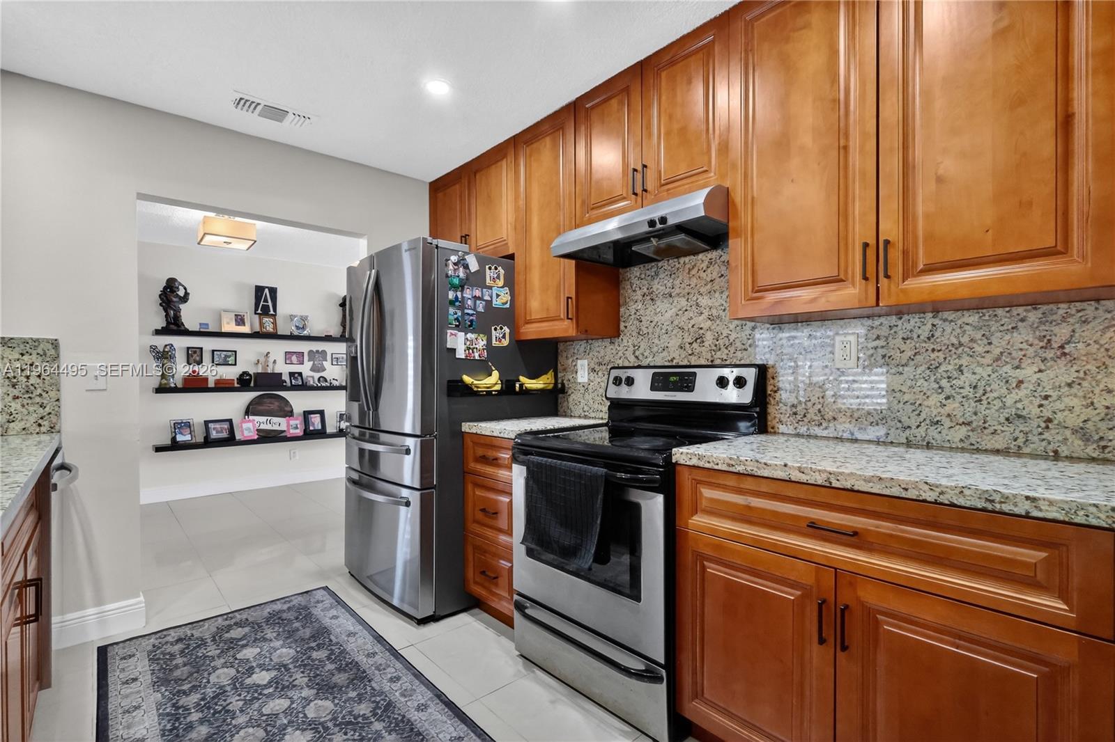 9401 NW 81st Ct, Tamarac FL 33321
