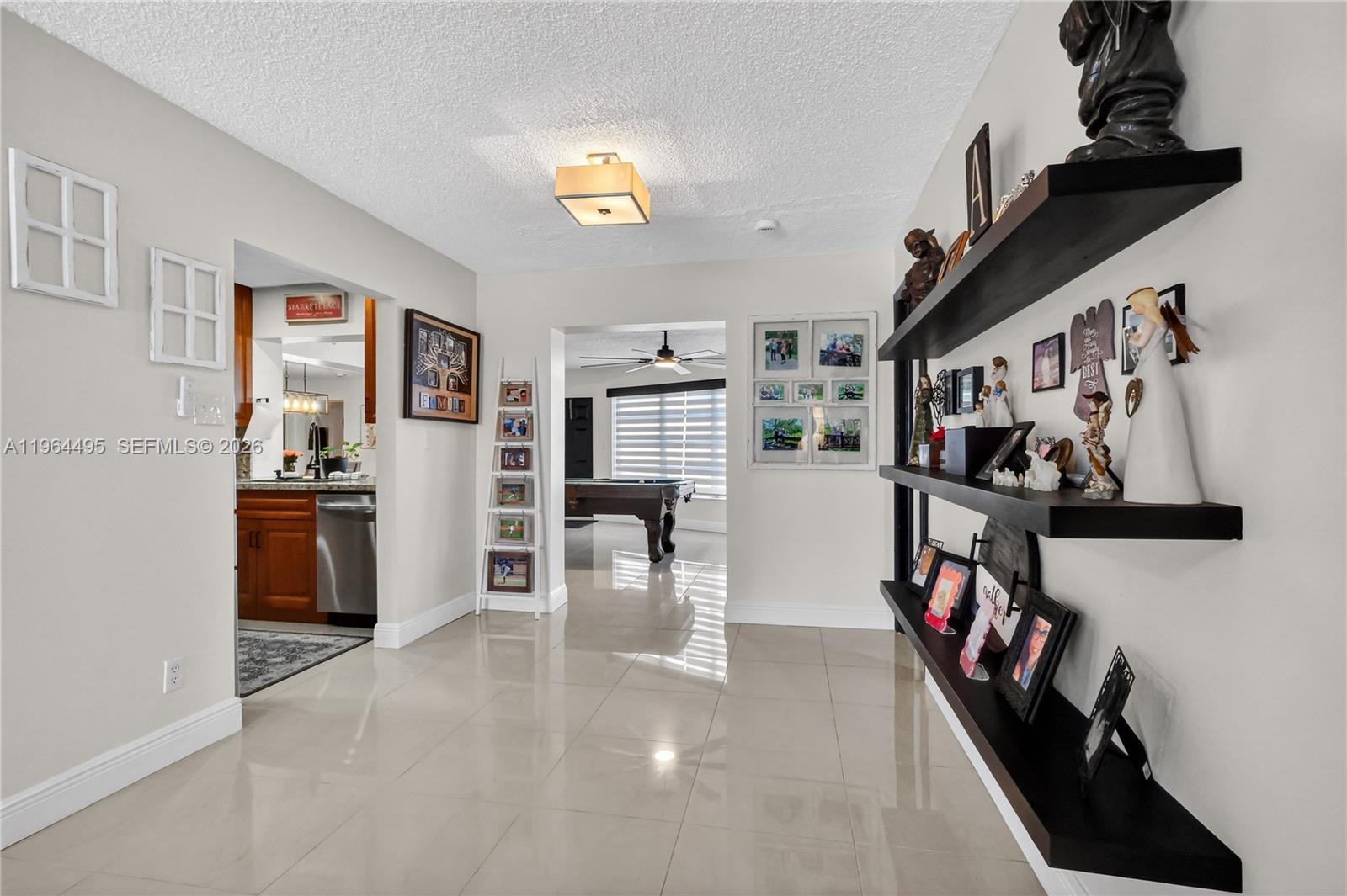 9401 NW 81st Ct, Tamarac FL 33321