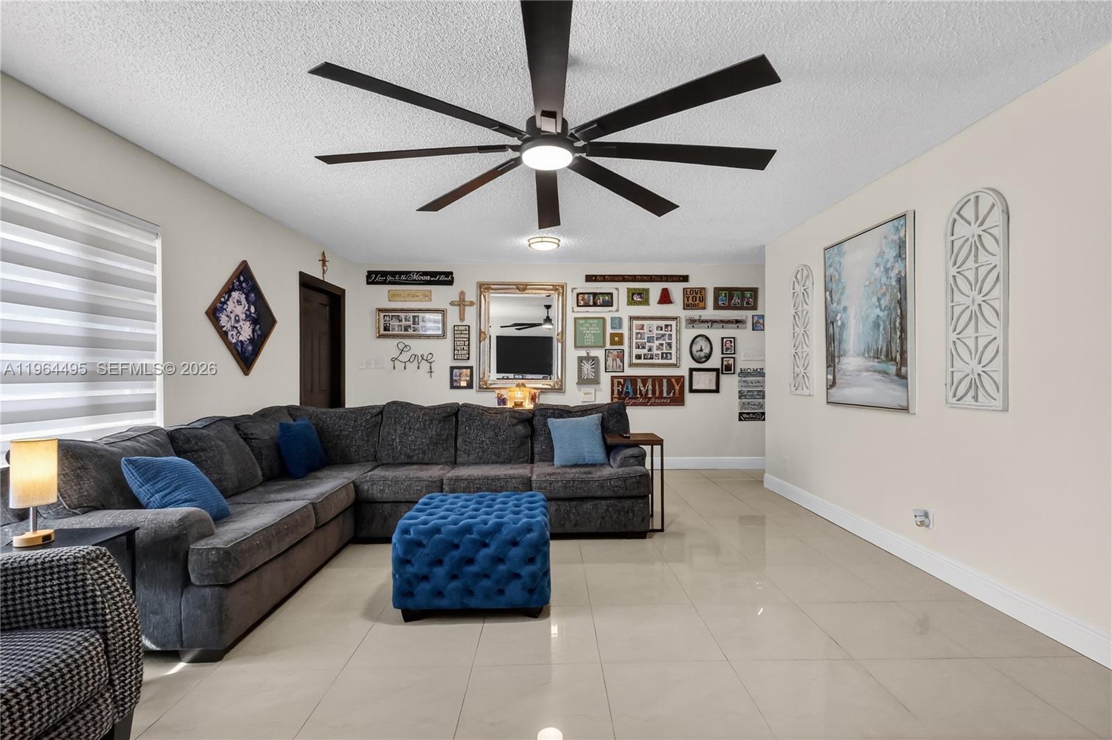 9401 NW 81st Ct, Tamarac FL 33321