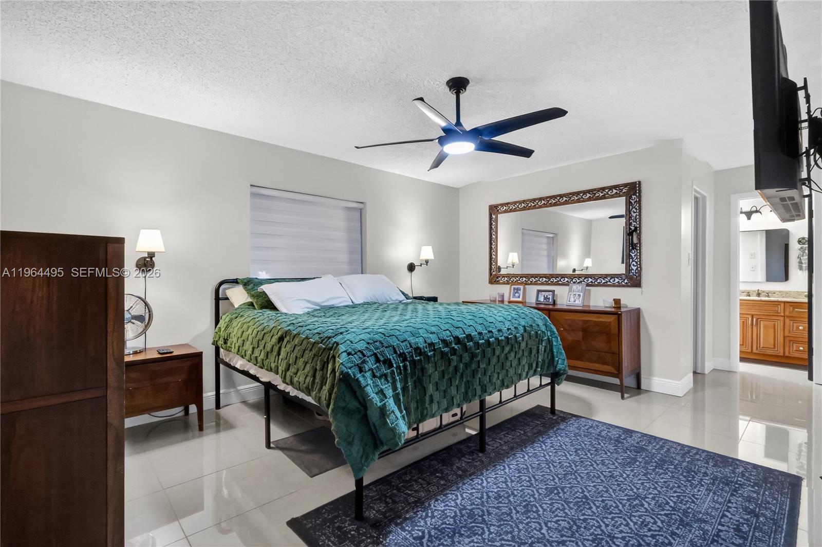 9401 NW 81st Ct, Tamarac FL 33321