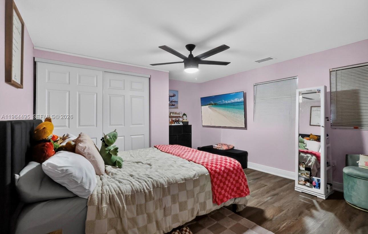 9401 NW 81st Ct, Tamarac FL 33321