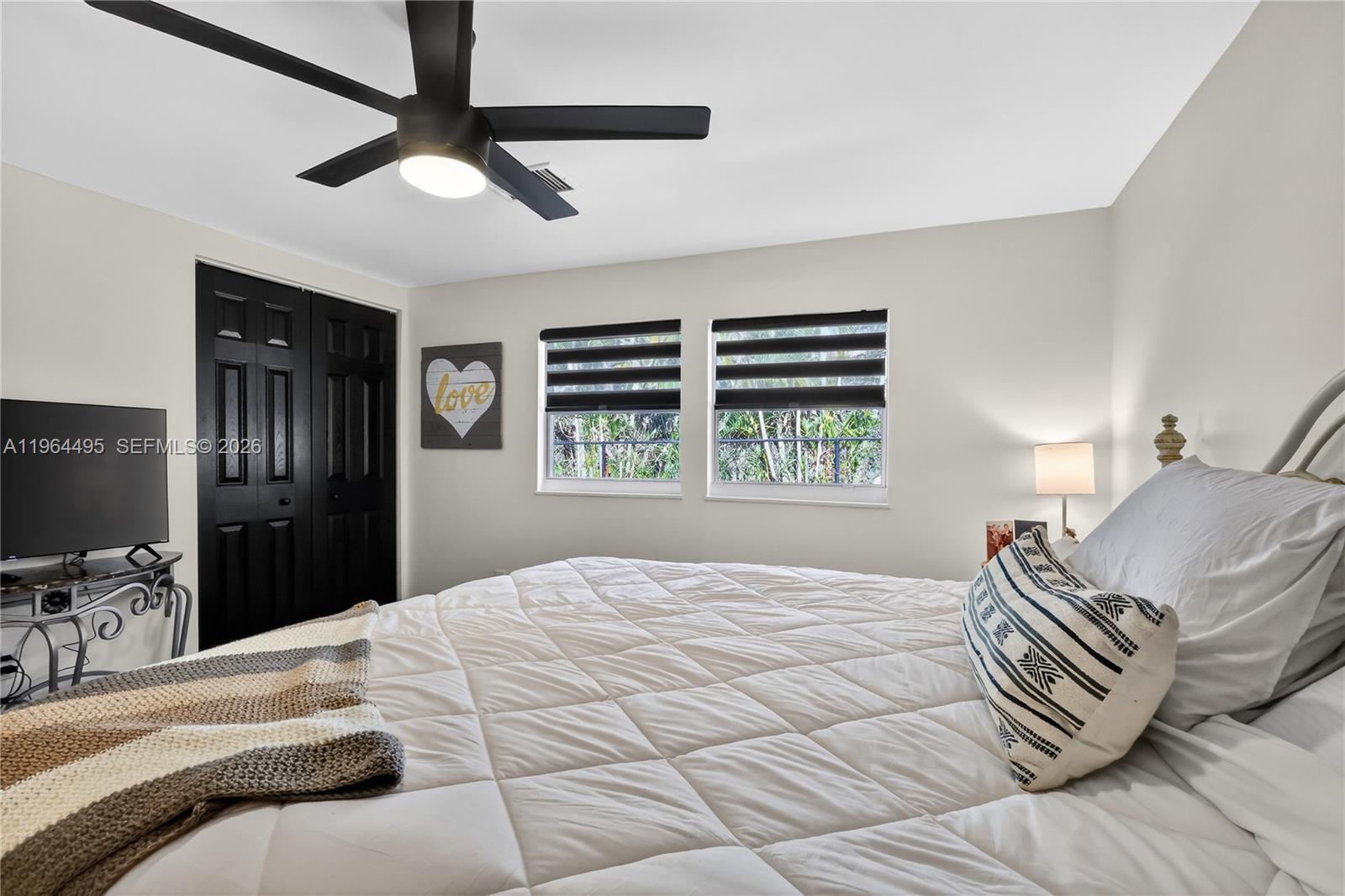 9401 NW 81st Ct, Tamarac FL 33321