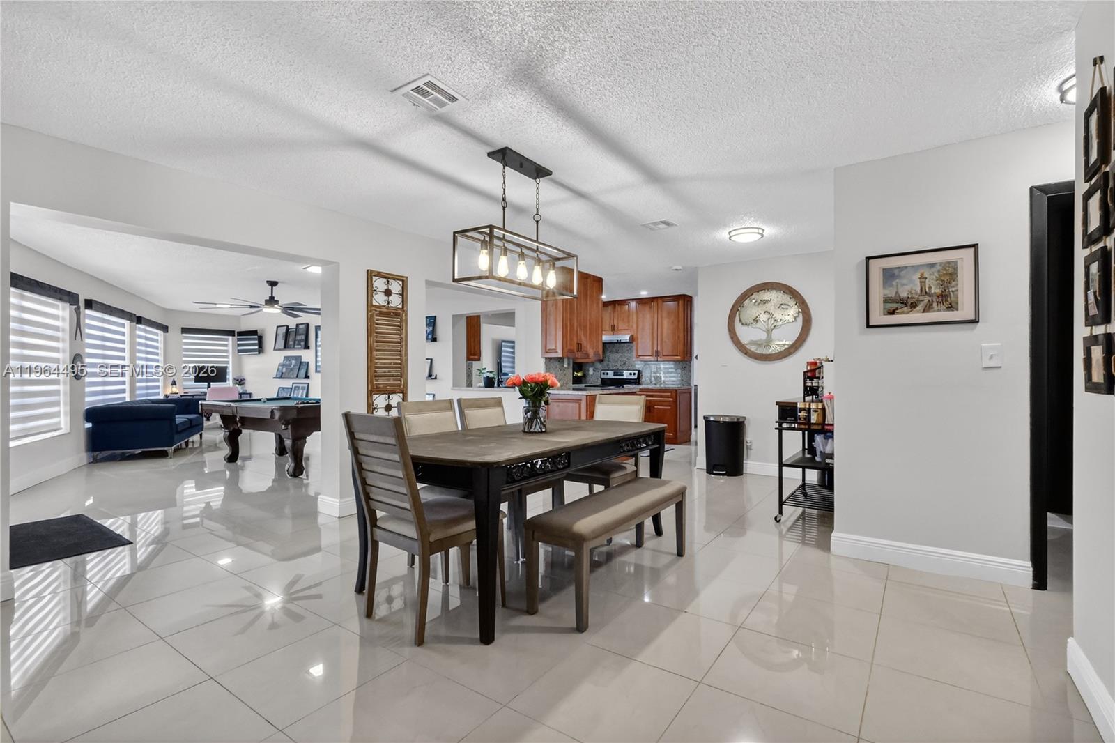 9401 NW 81st Ct, Tamarac FL 33321