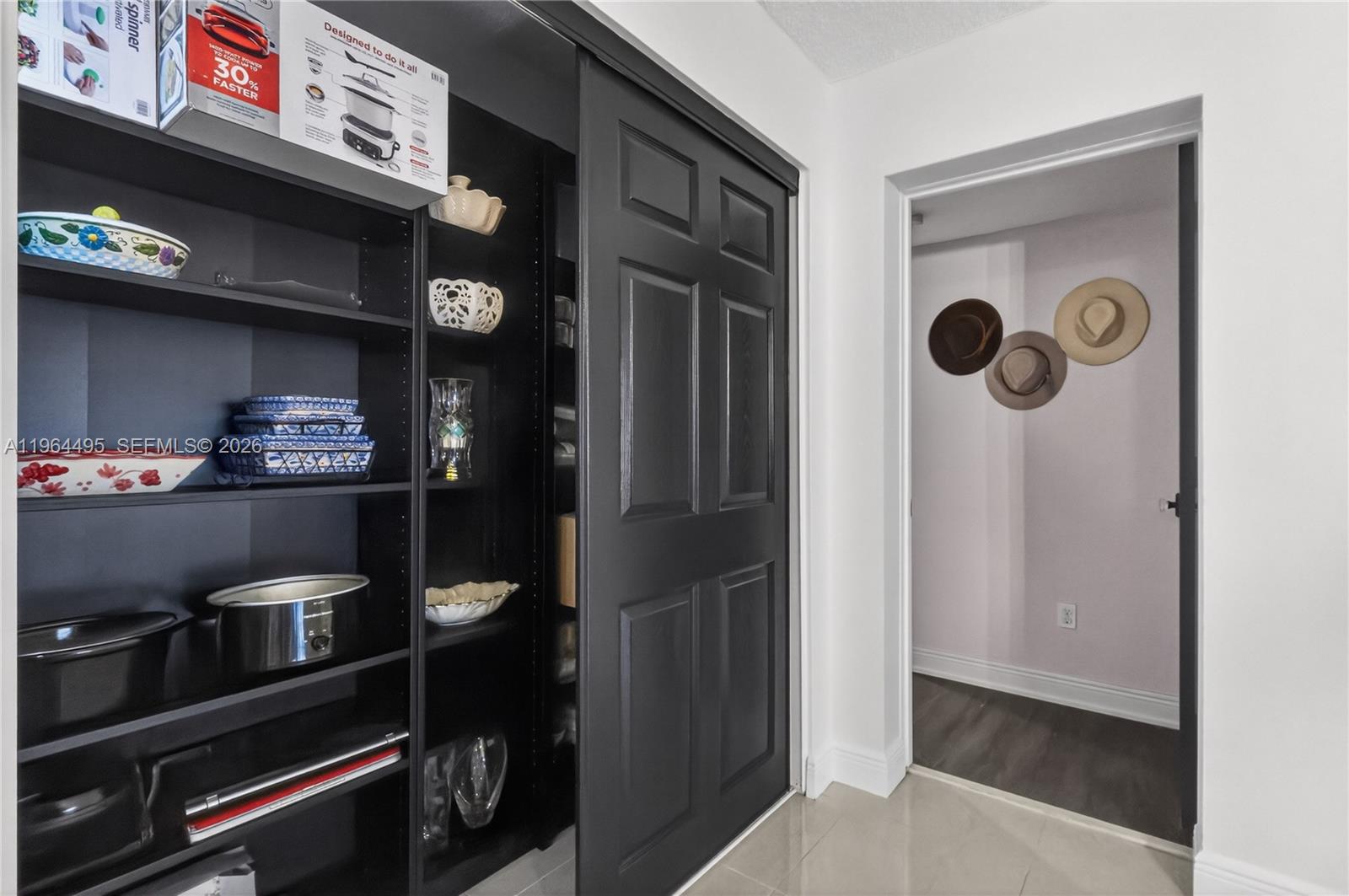 9401 NW 81st Ct, Tamarac FL 33321
