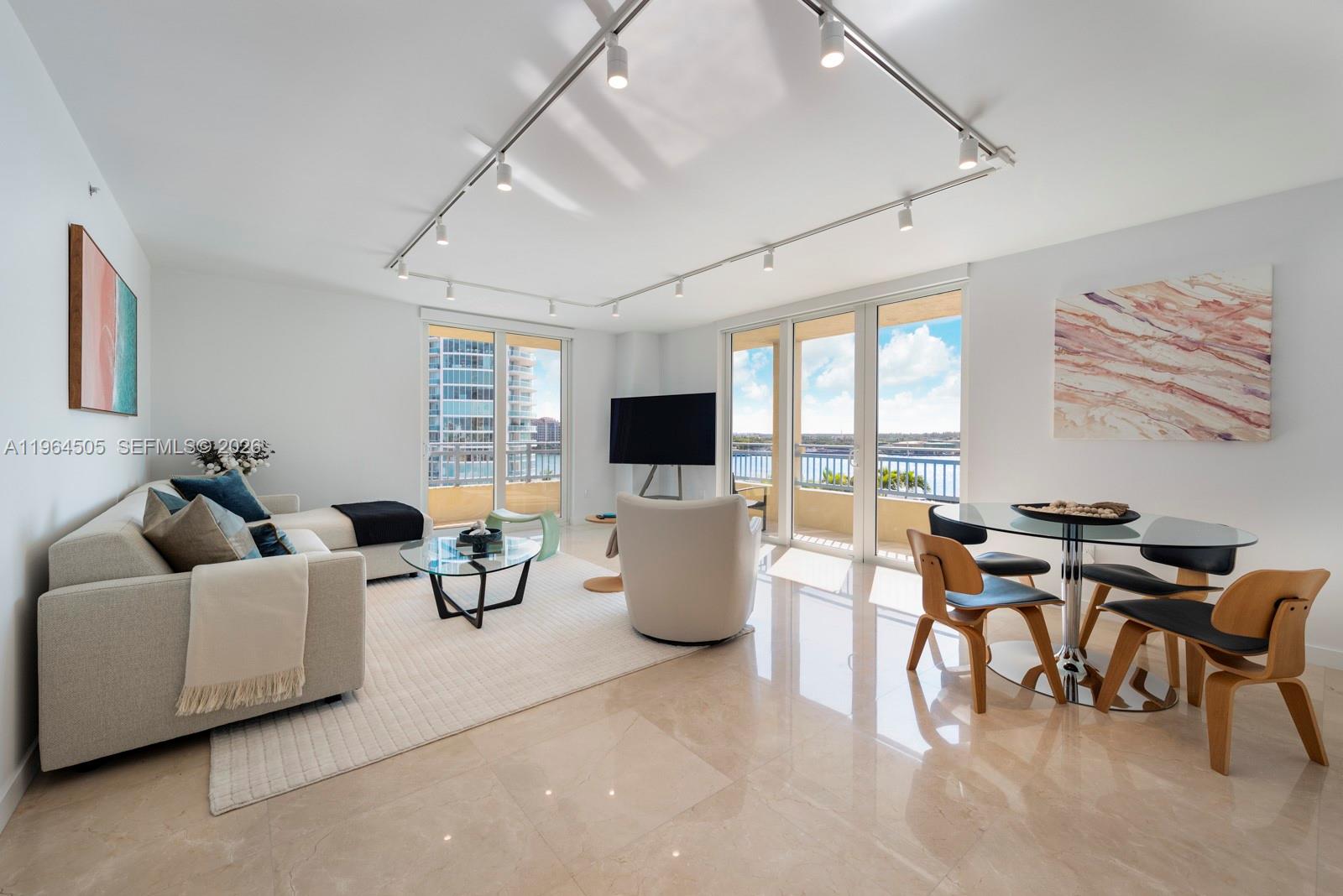 90 Alton Rd #902, Miami Beach FL 33139