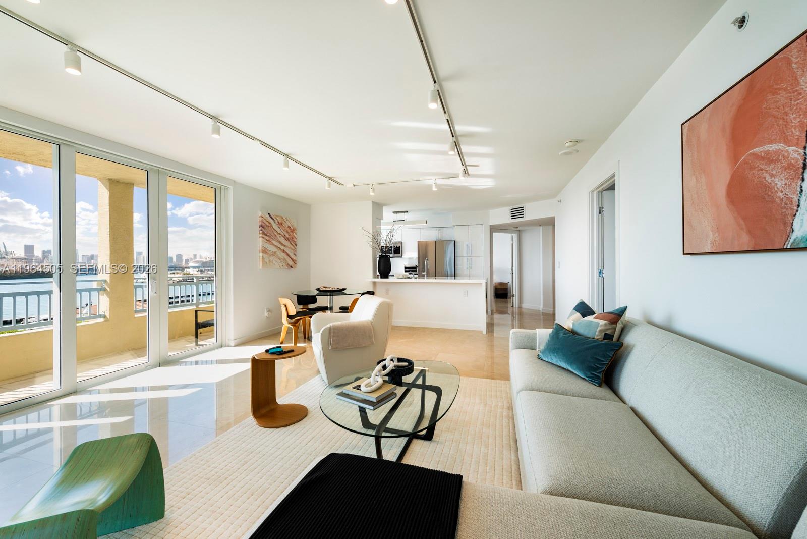 90 Alton Rd #902, Miami Beach FL 33139