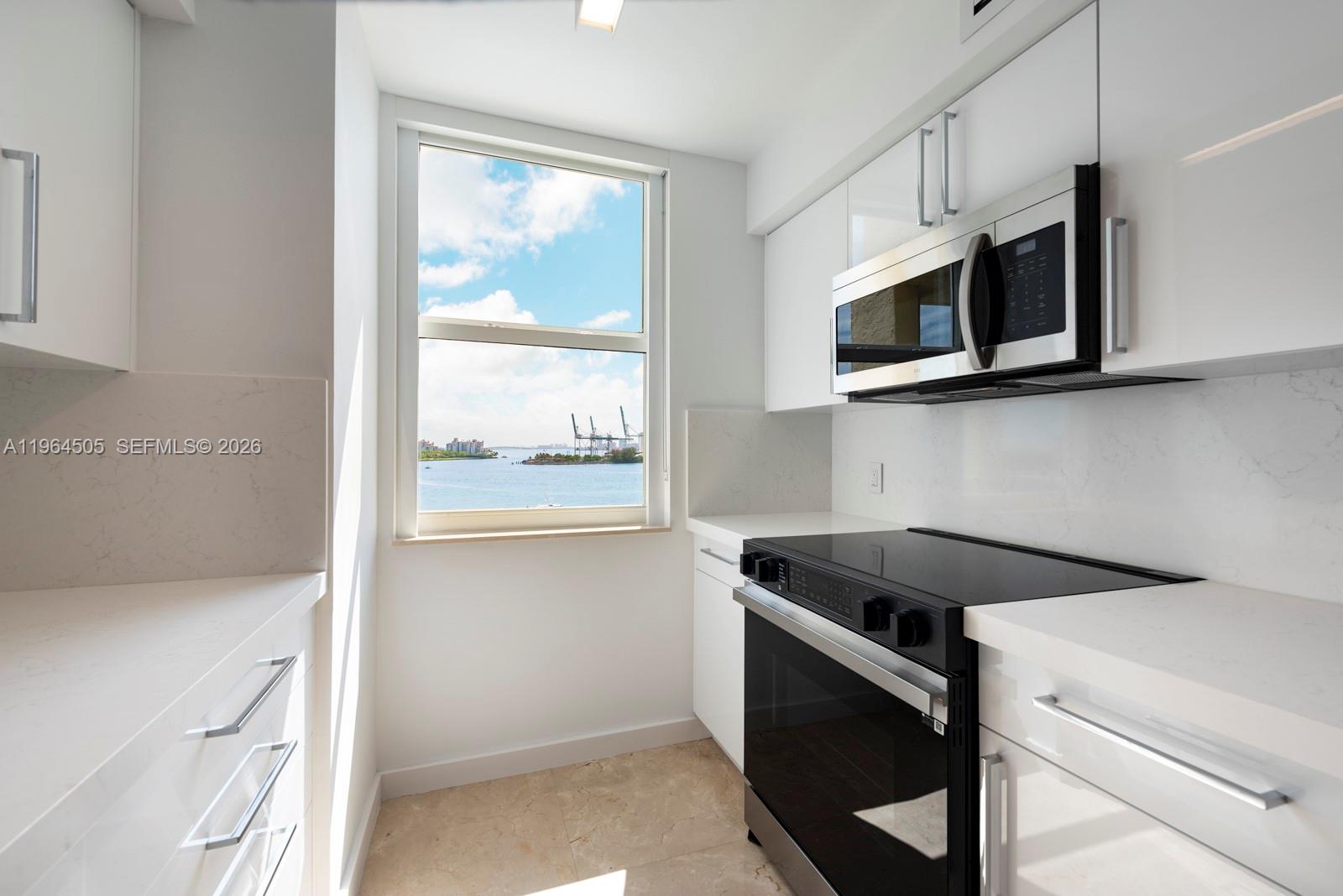 90 Alton Rd #902, Miami Beach FL 33139