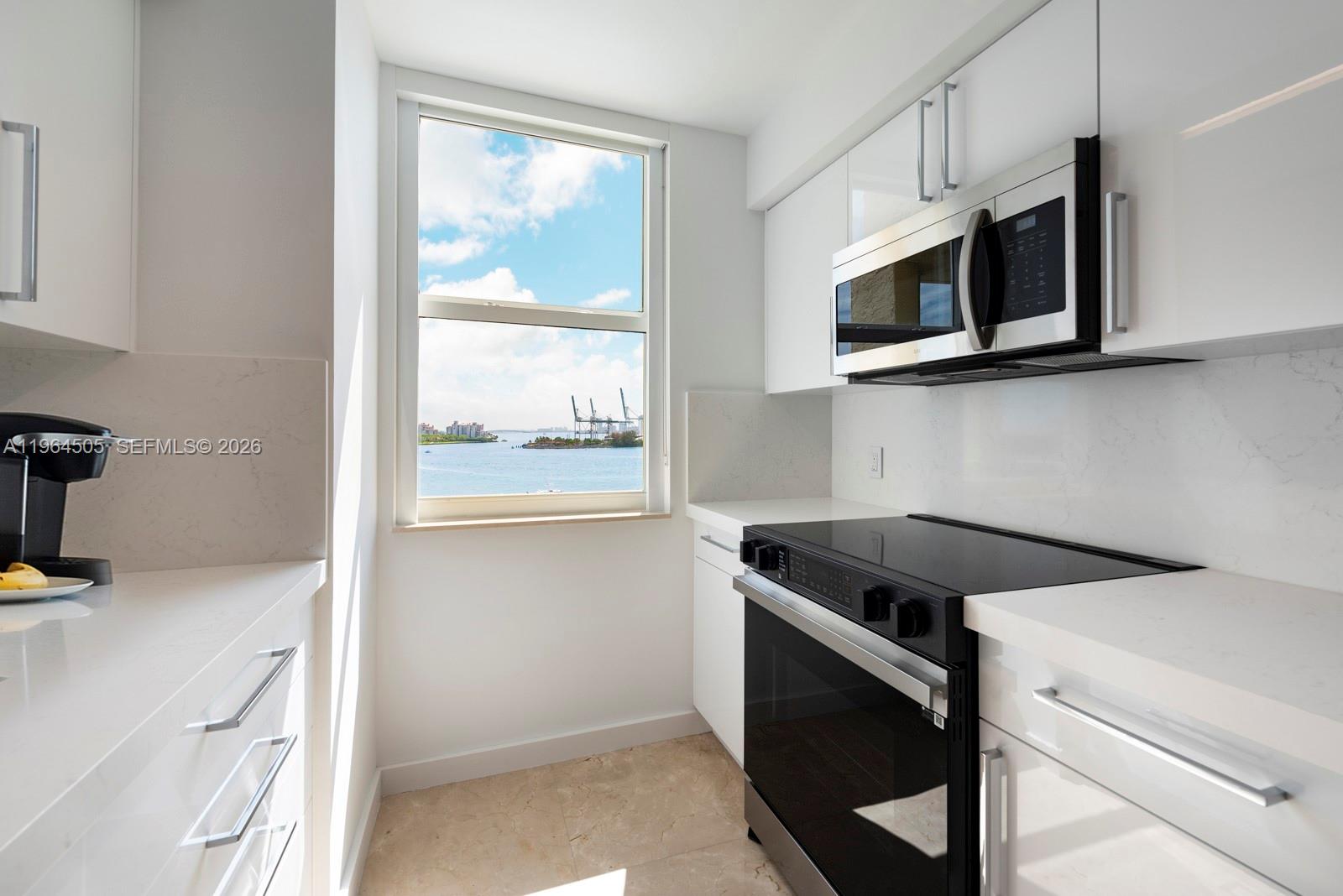 90 Alton Rd #902, Miami Beach FL 33139