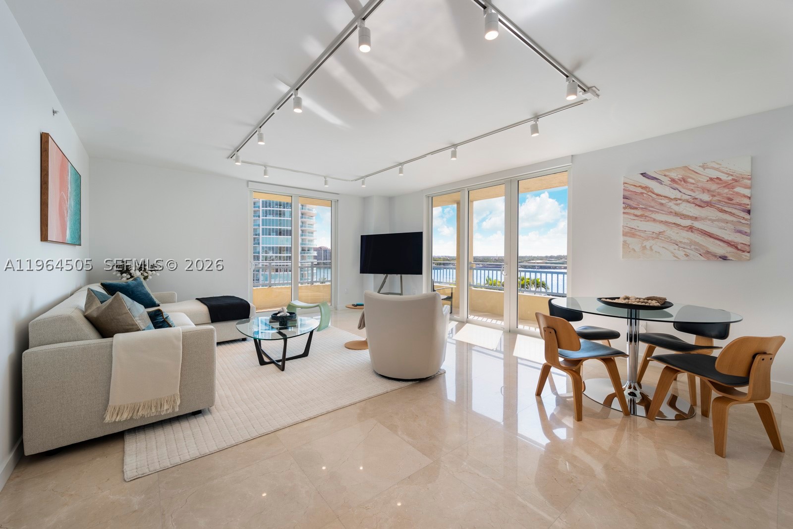 90 Alton Rd #902, Miami Beach FL 33139
