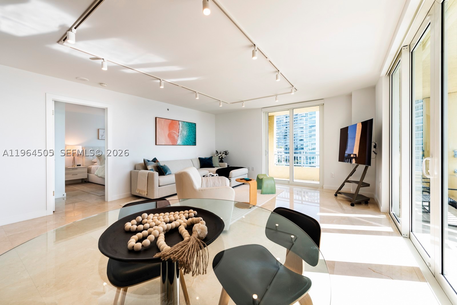 90 Alton Rd #902, Miami Beach FL 33139