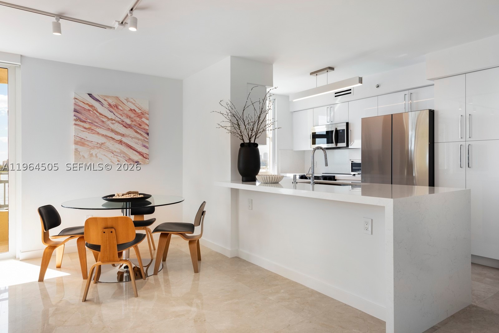 90 Alton Rd #902, Miami Beach FL 33139