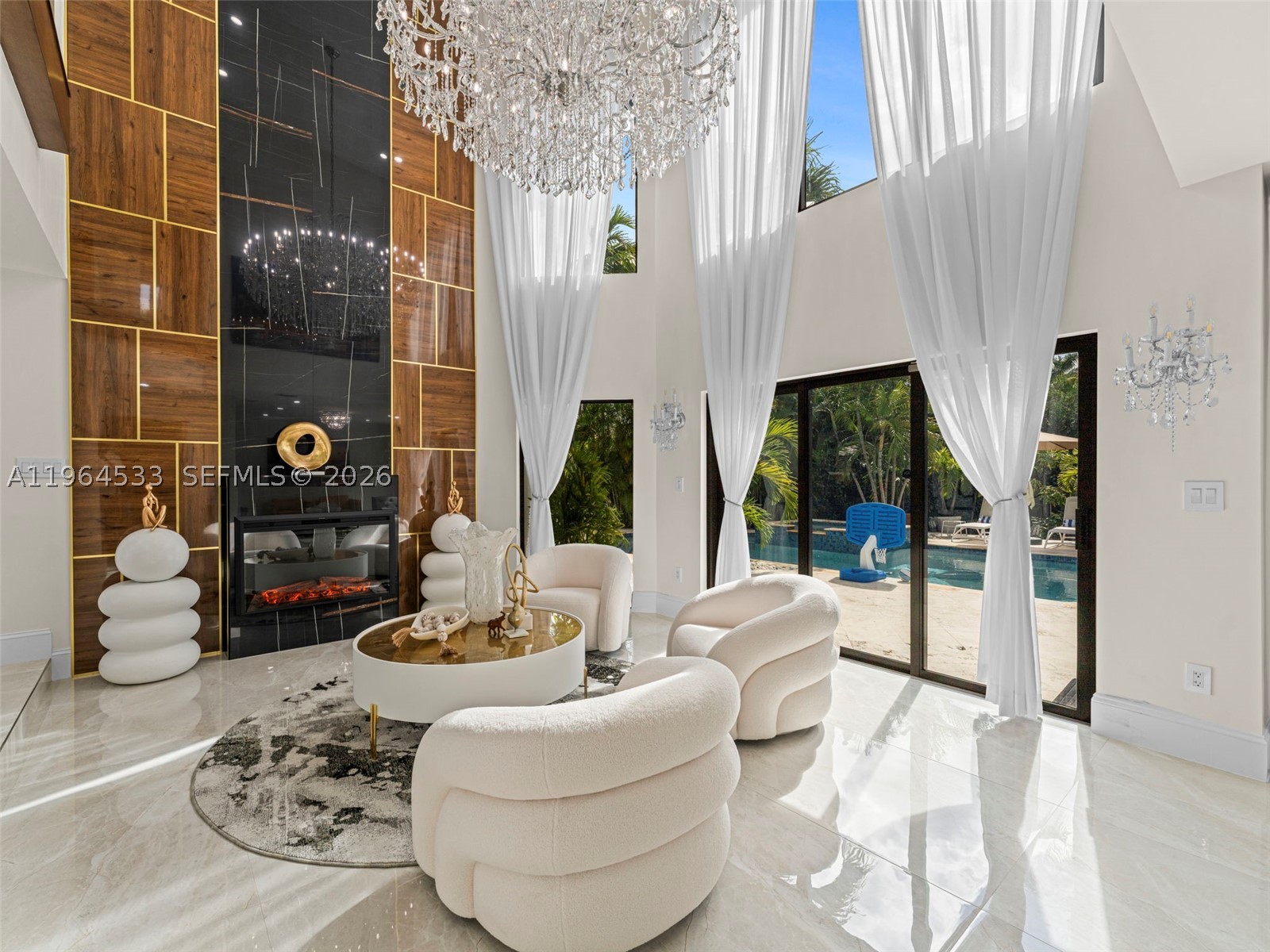 6180 Pine Tree Dr, Miami Beach FL 33140