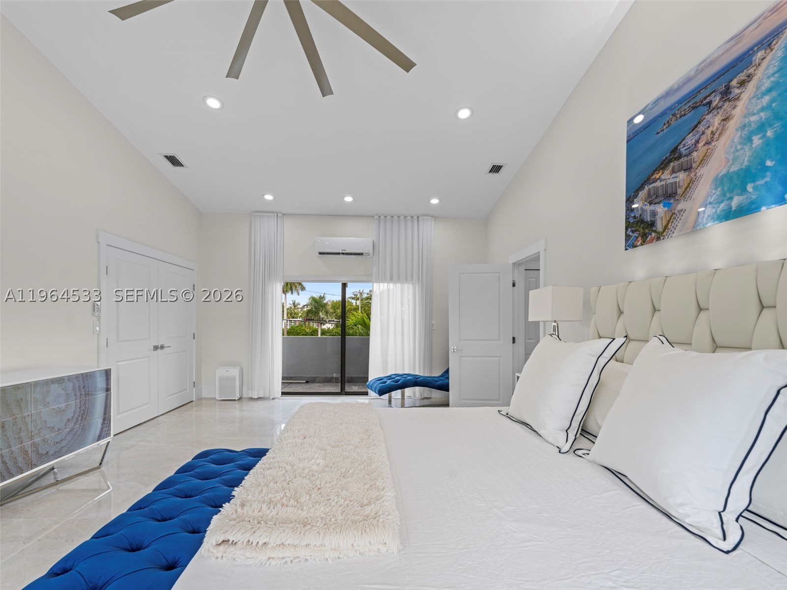6180 Pine Tree Dr, Miami Beach FL 33140