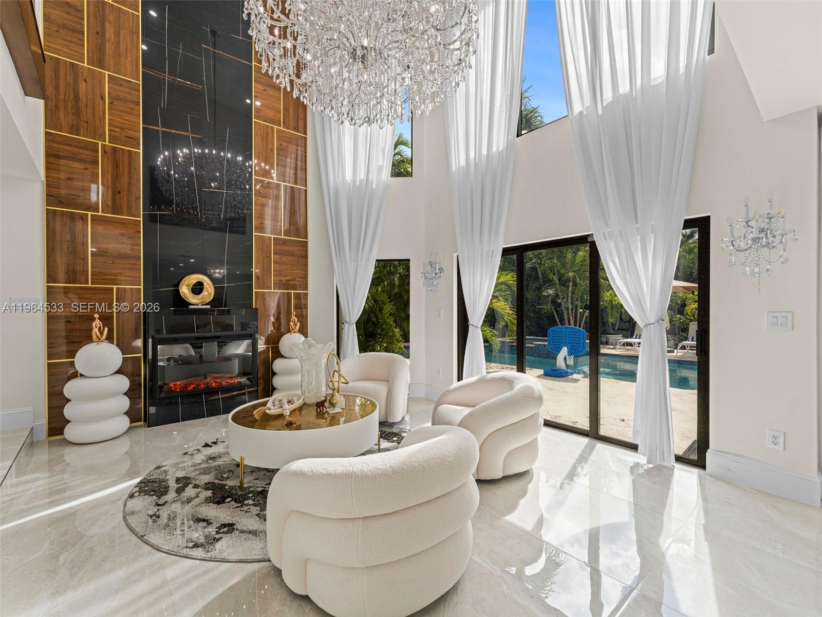 6180 Pine Tree Dr, Miami Beach FL 33140