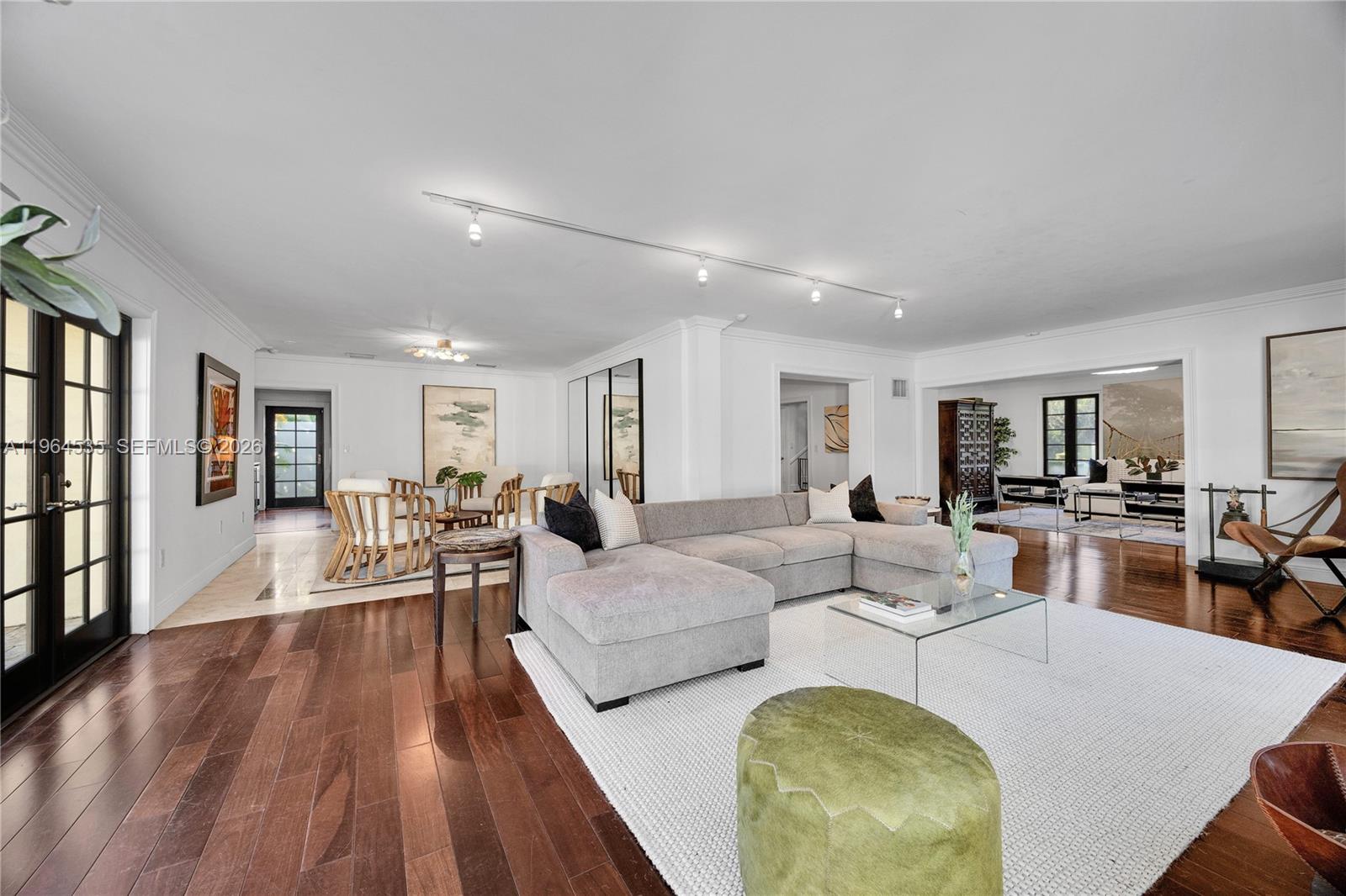 1648 Nocatee Dr, Miami FL 33133
