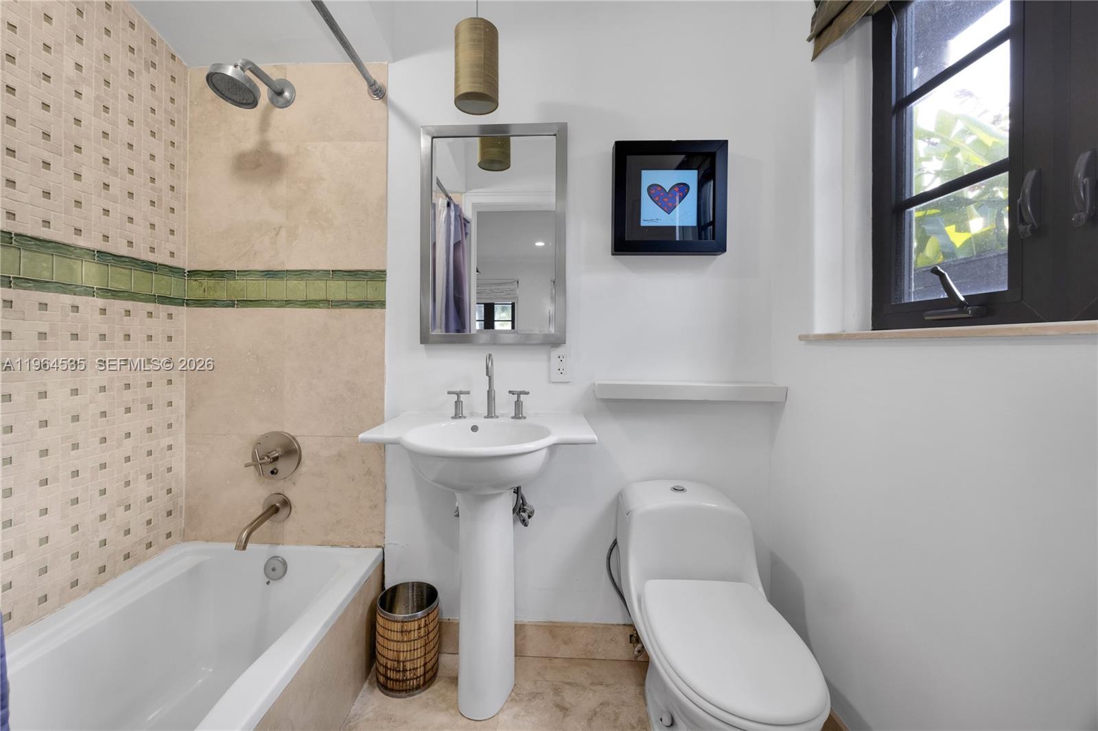 1648 Nocatee Dr, Miami FL 33133