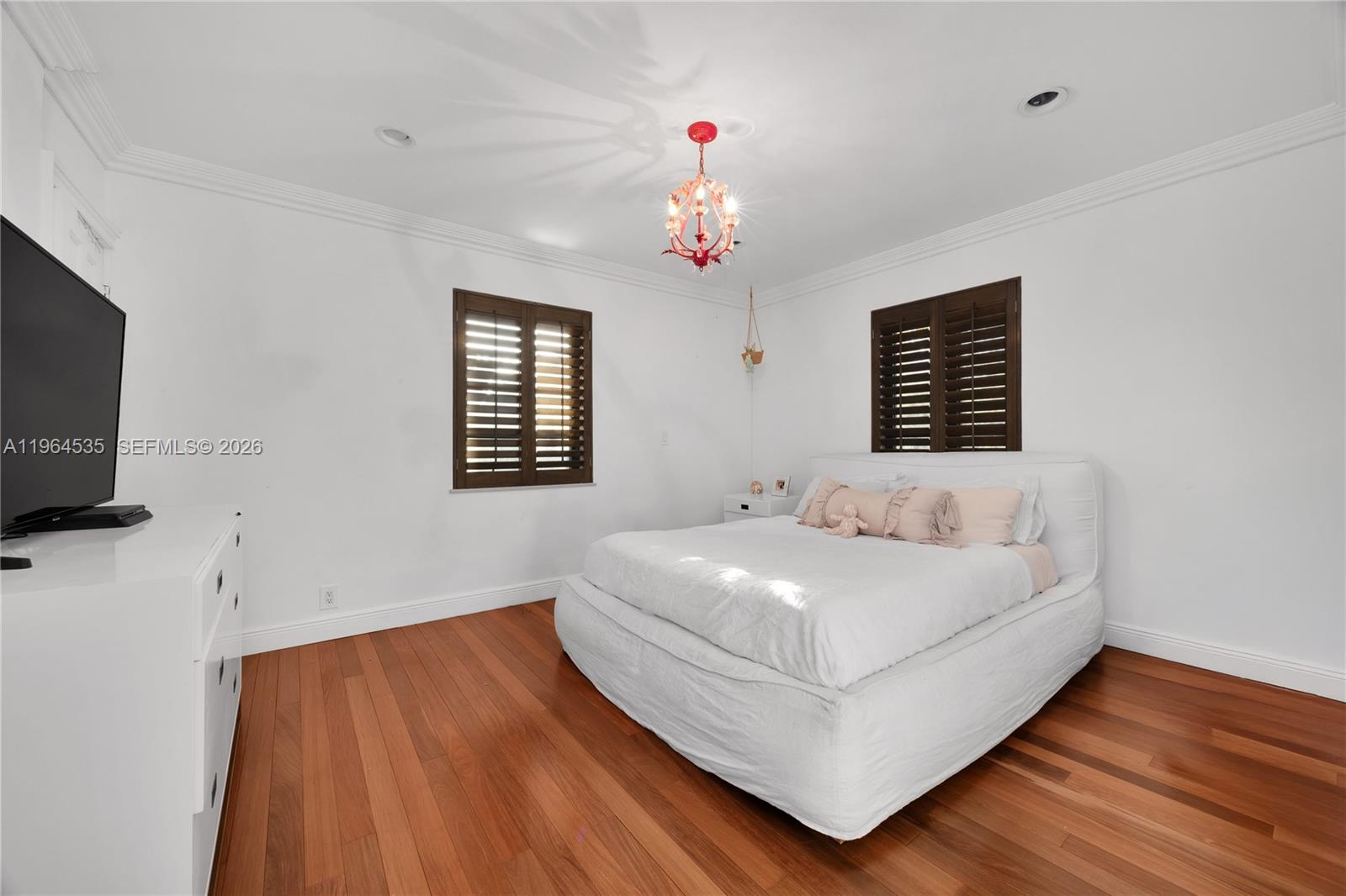 1648 Nocatee Dr, Miami FL 33133