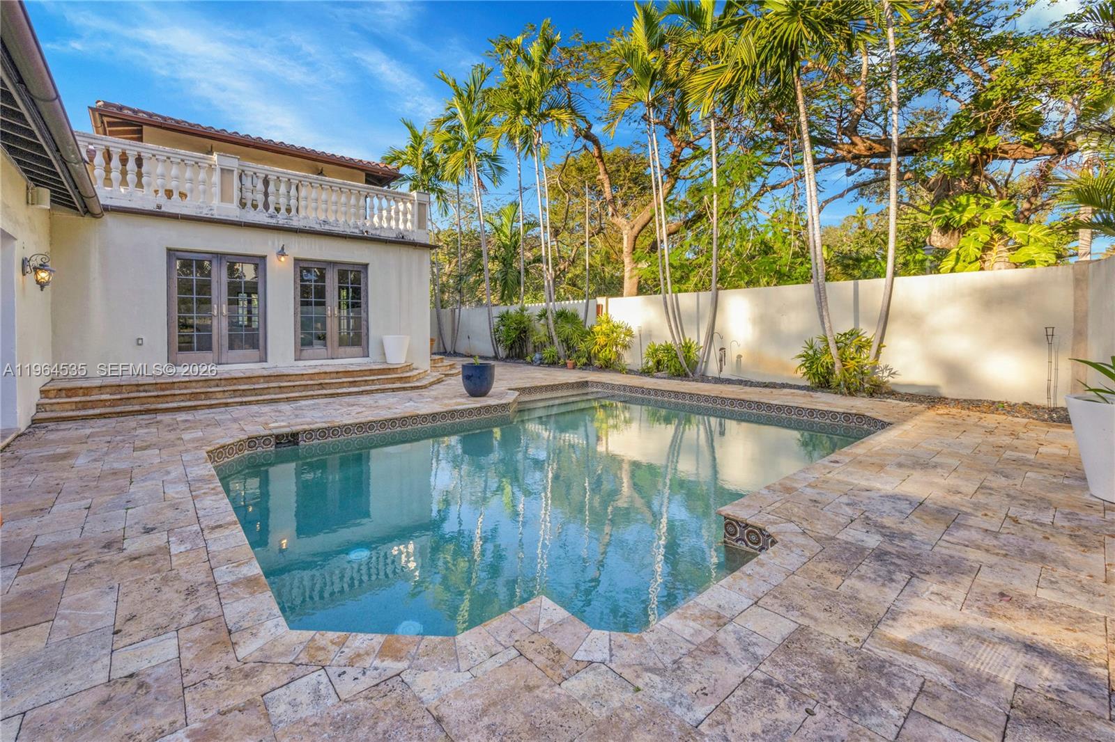 1648 Nocatee Dr, Miami FL 33133