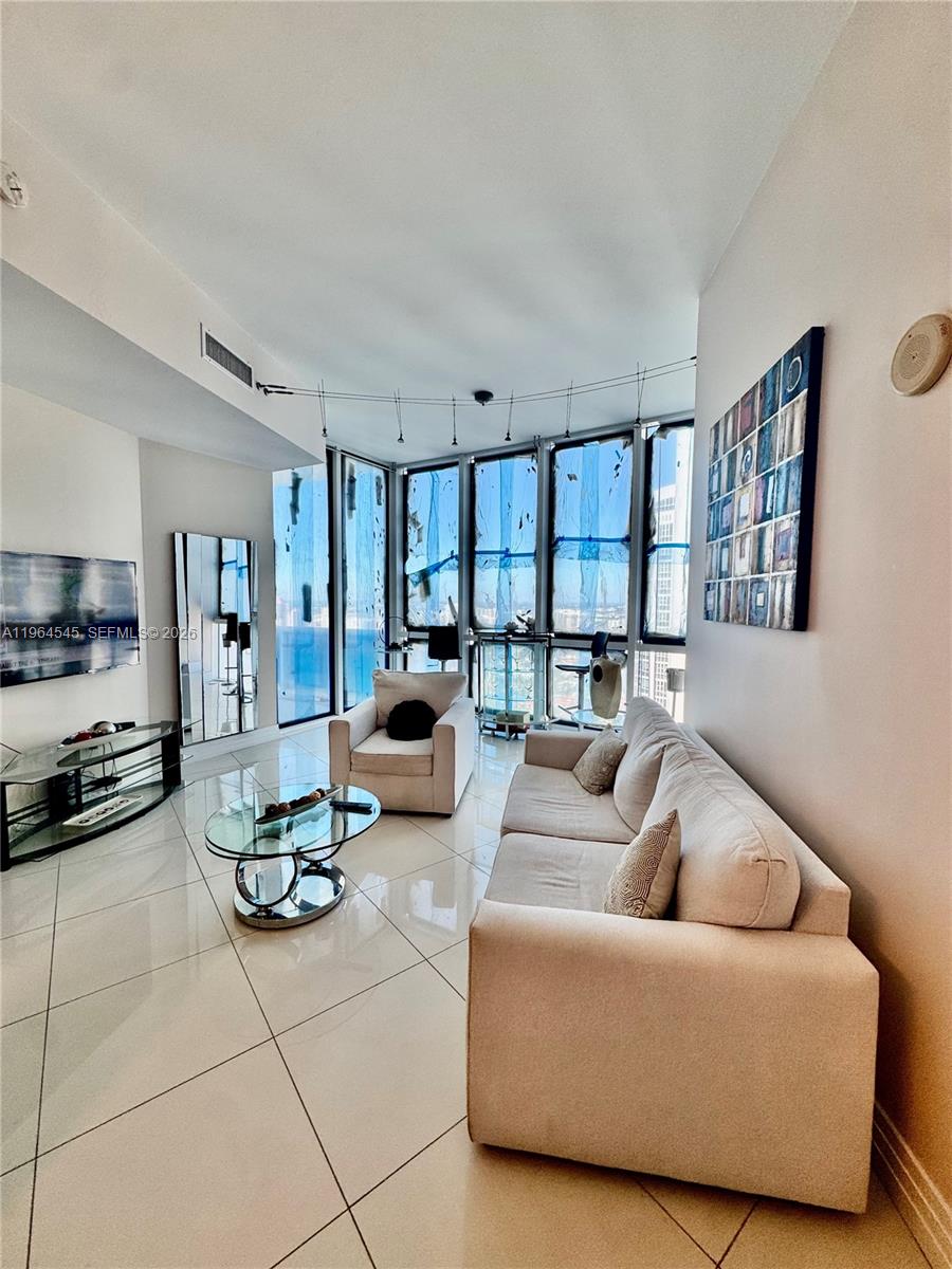18101 Collins Ave #5208, Sunny Isles Beach FL 33160