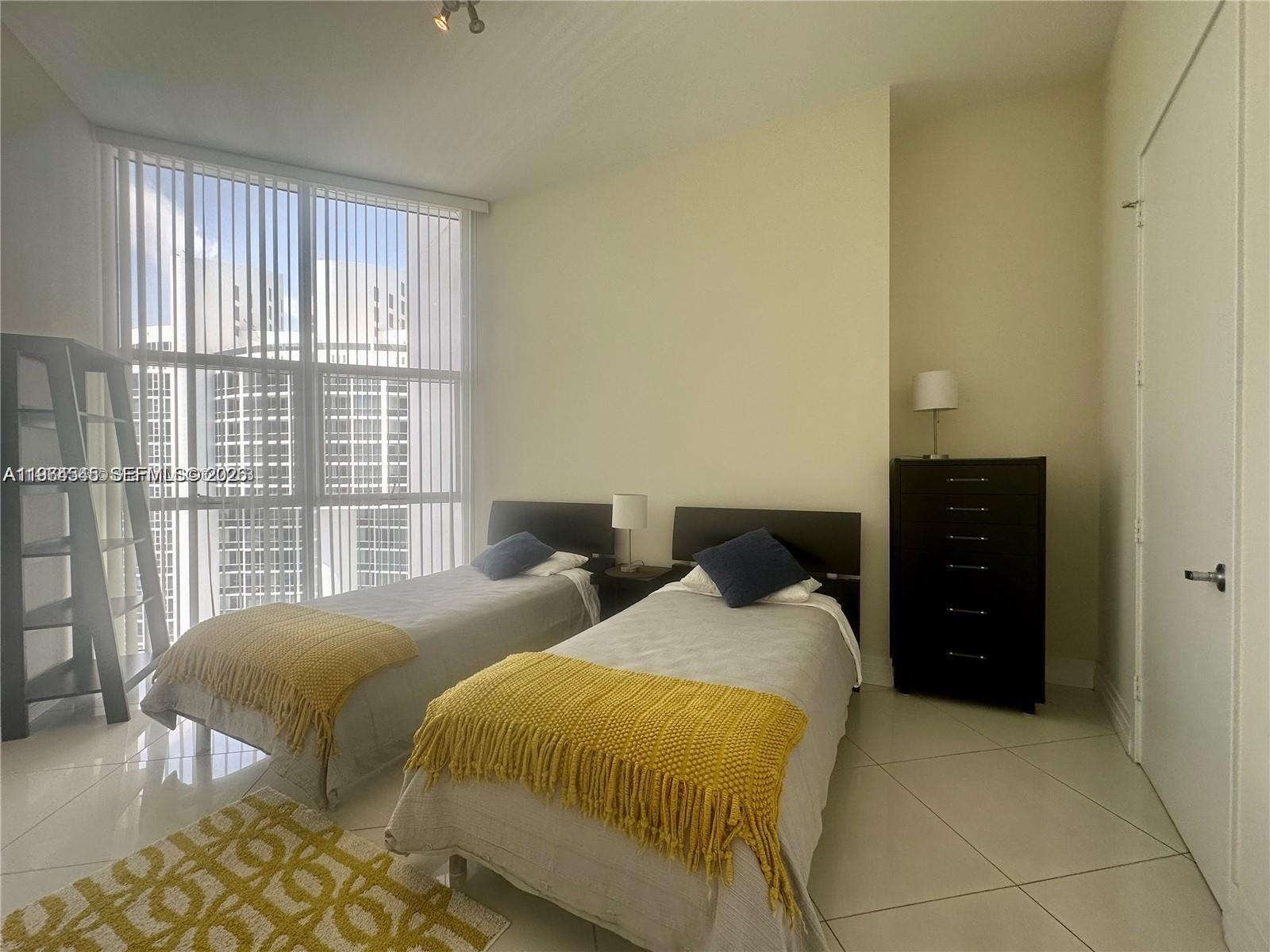 18101 Collins Ave #5208, Sunny Isles Beach FL 33160