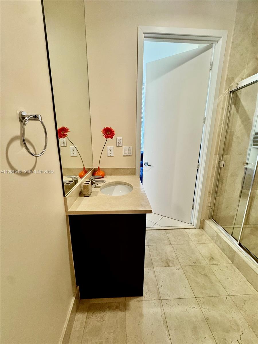 18101 Collins Ave #5208, Sunny Isles Beach FL 33160