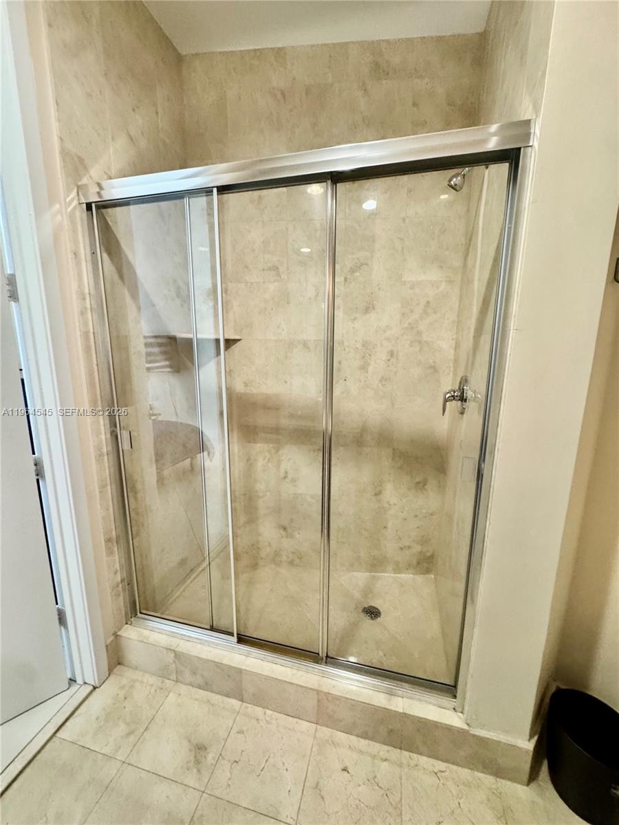 18101 Collins Ave #5208, Sunny Isles Beach FL 33160