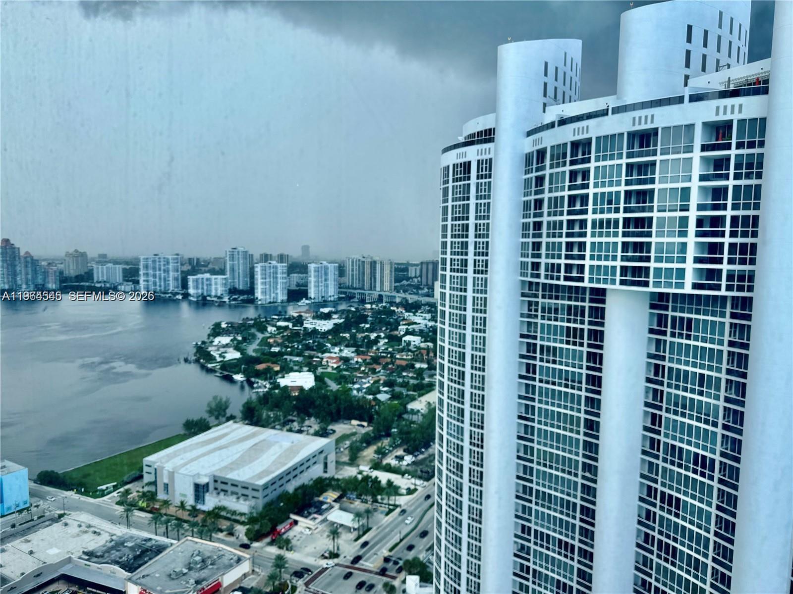 18101 Collins Ave #5208, Sunny Isles Beach FL 33160