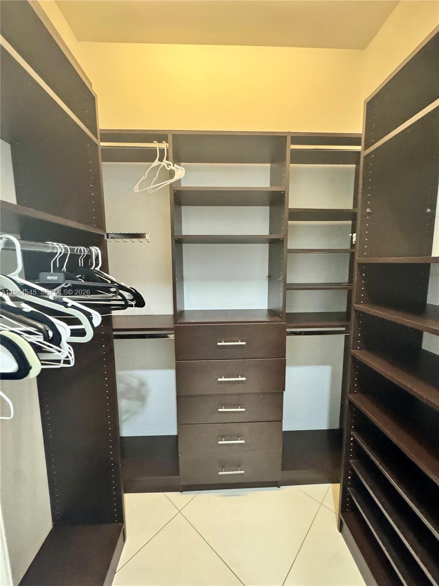 18101 Collins Ave #5208, Sunny Isles Beach FL 33160