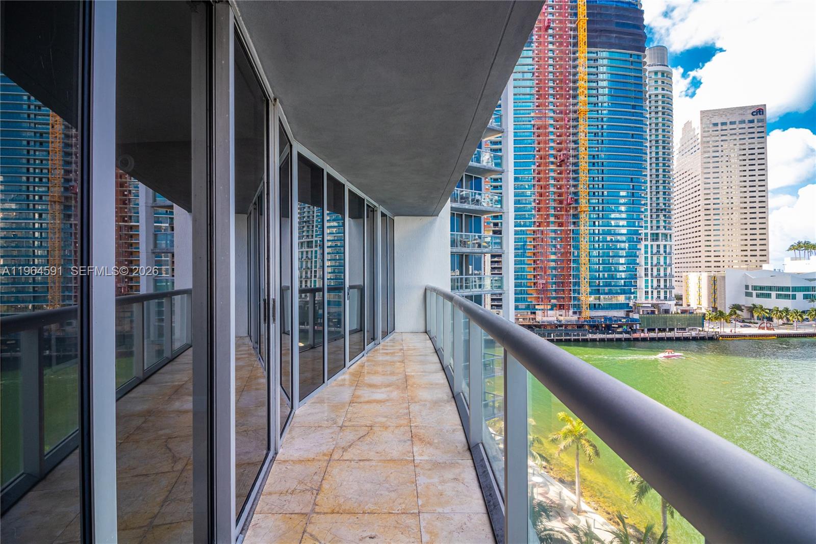 465 Brickell Ave #917, Miami FL 33131
