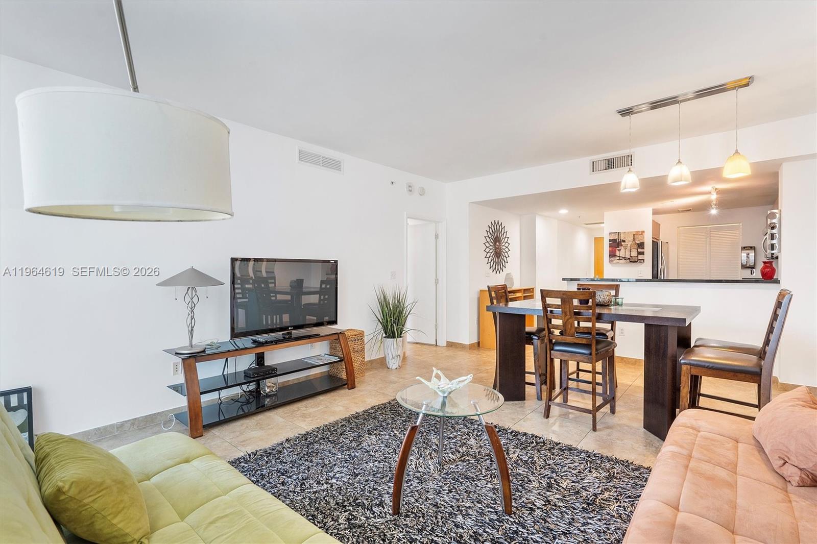244 Biscayne Blvd #1906, Miami FL 33132