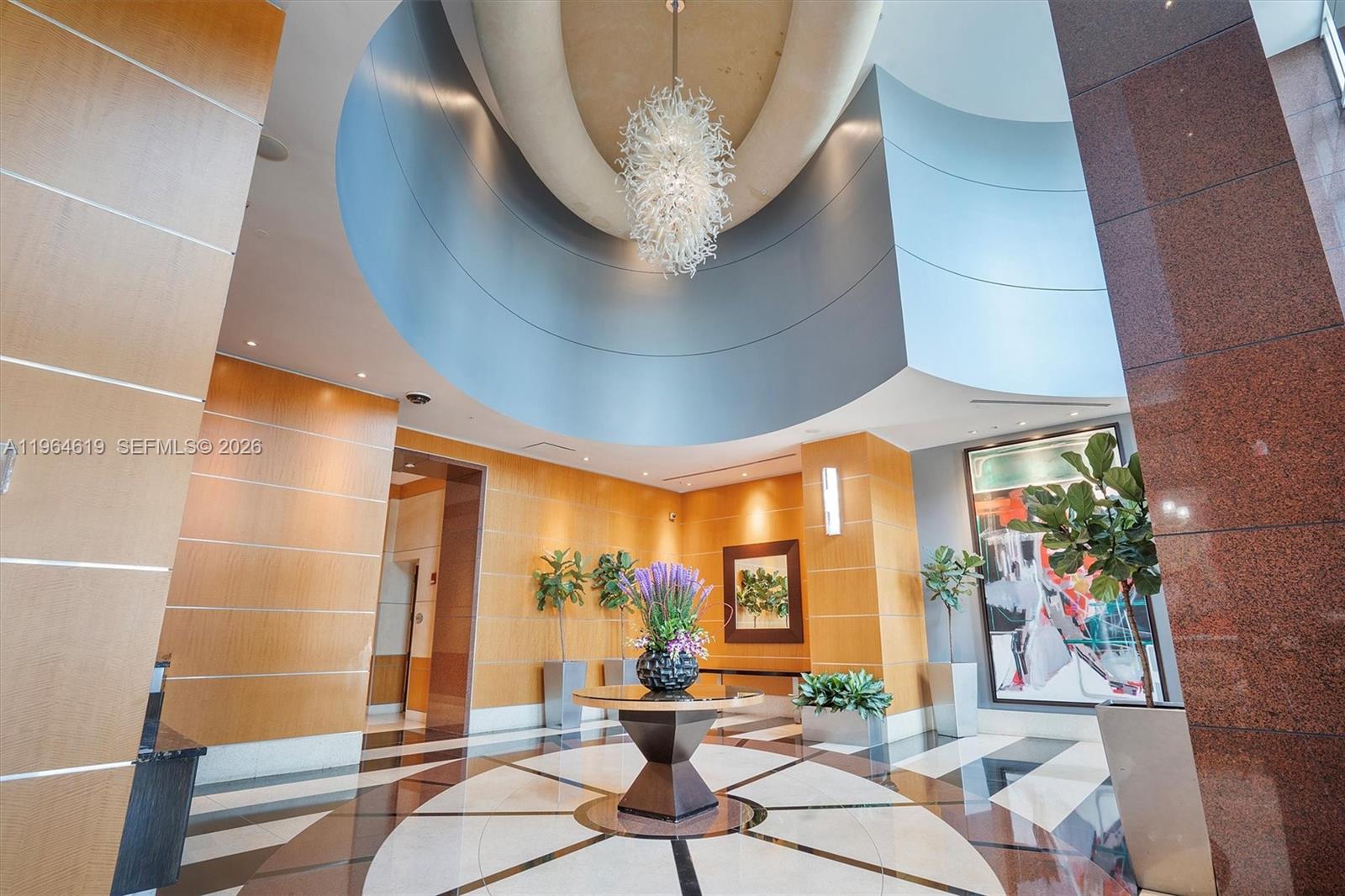 244 Biscayne Blvd #1906, Miami FL 33132