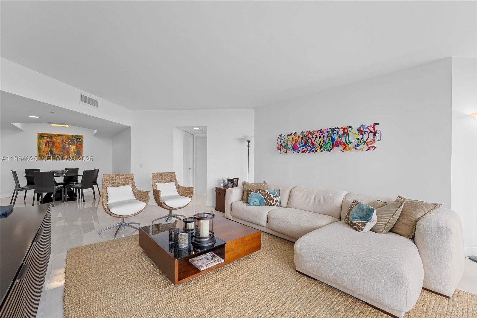 21055 Yacht Club Dr #802, Aventura FL 33180