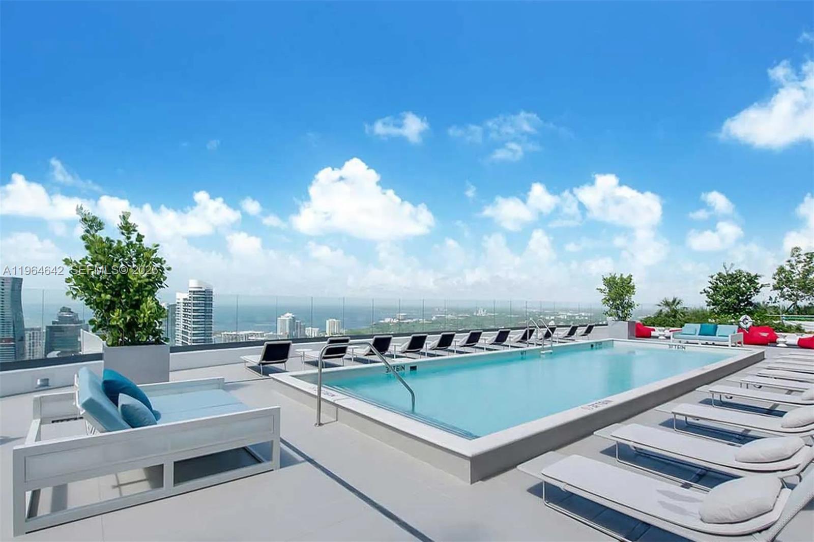 45 SW 9th St #3210, Miami FL 33130