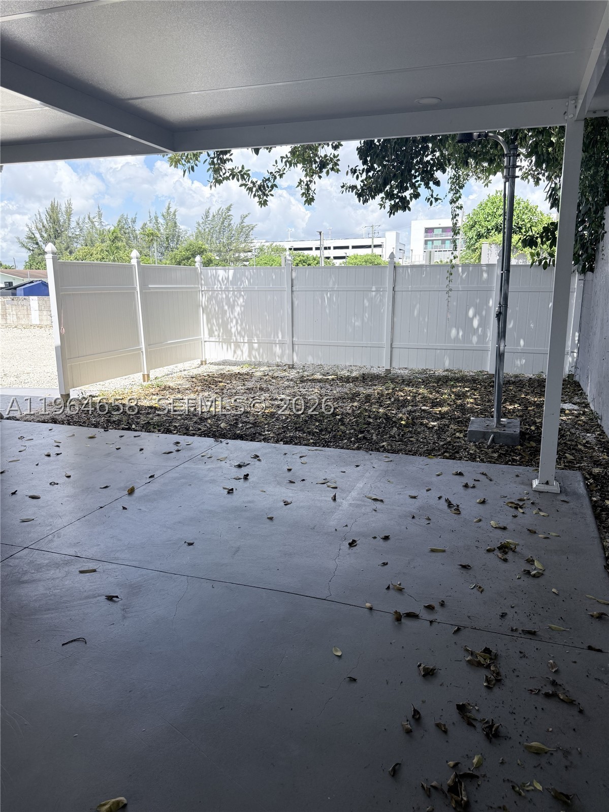 6829 SW 25th St, Miami FL 33155