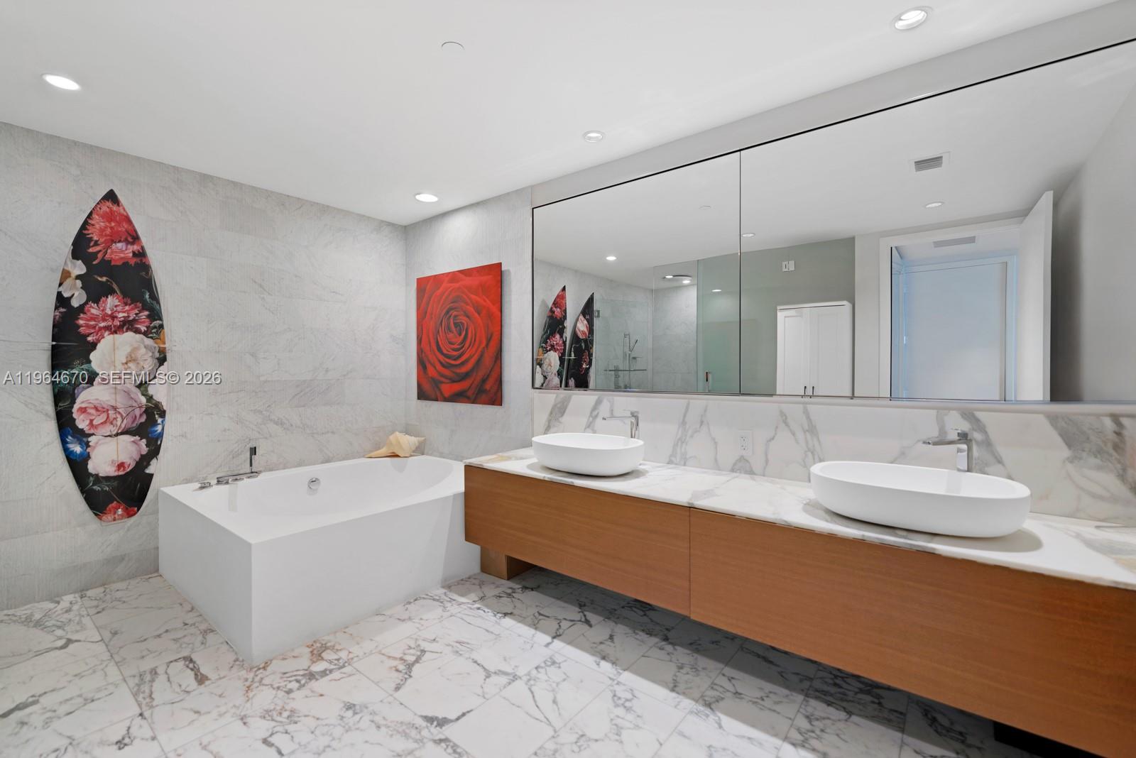 10201 Collins Ave #1706, Bal Harbour FL 33154