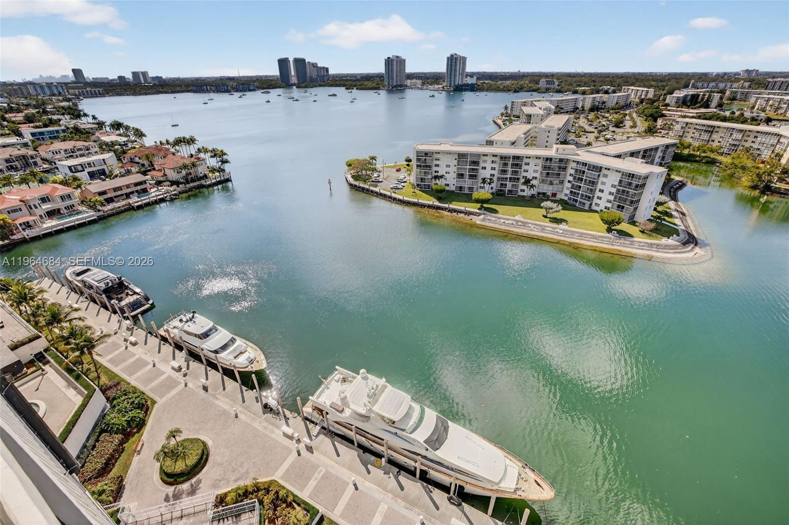 1000 Island Blvd-RENOVATED #1710, Aventura FL 33160