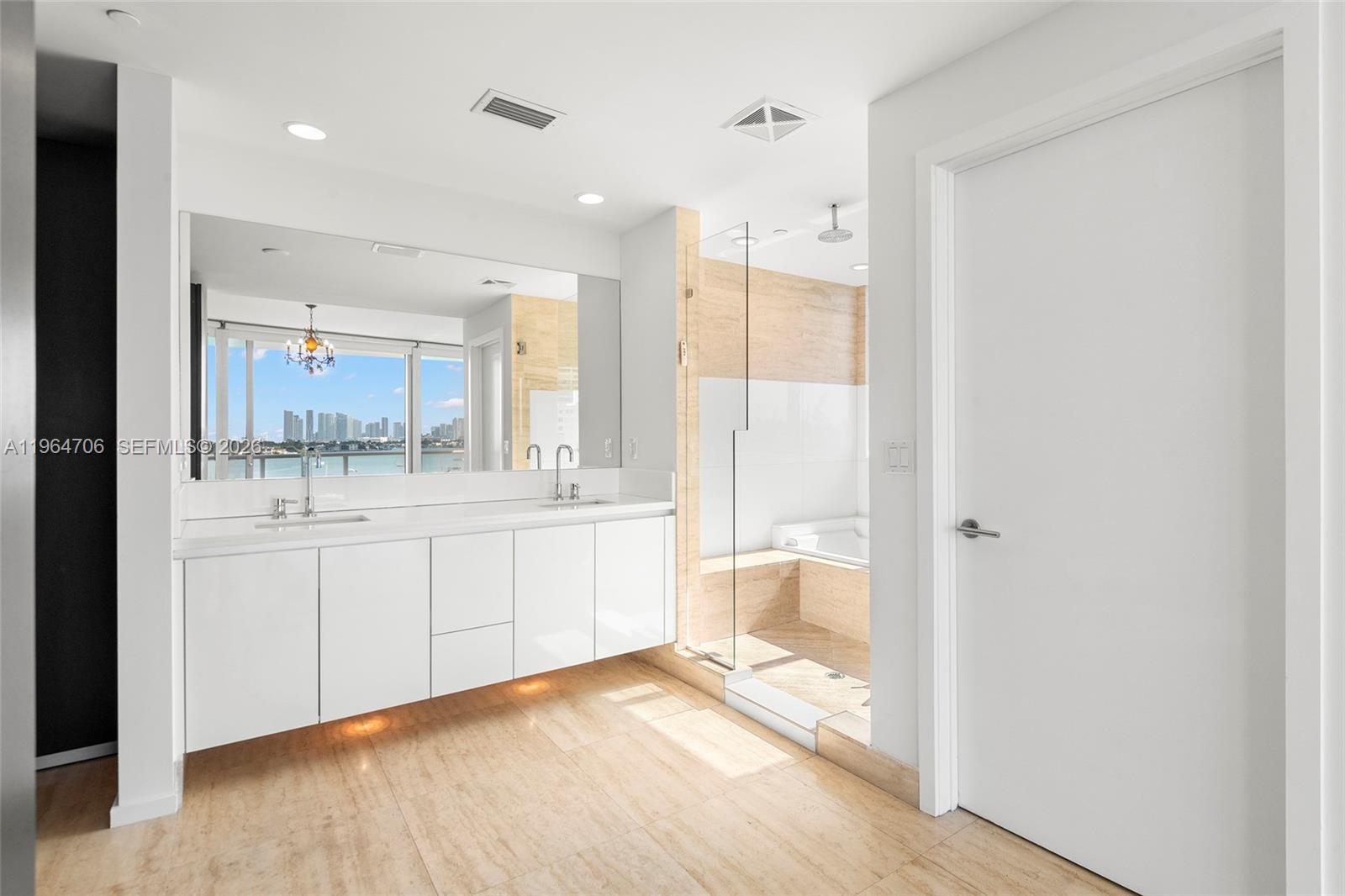 1470 16th St #501, Miami Beach FL 33139