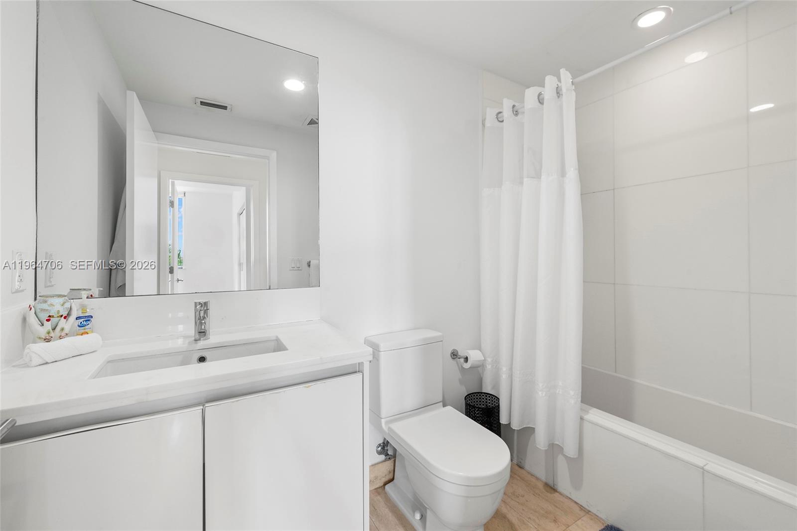 1470 16th St #501, Miami Beach FL 33139