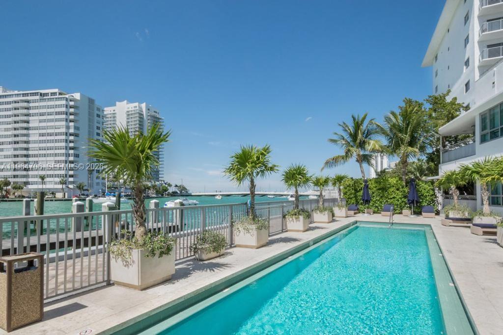 1470 16th St #501, Miami Beach FL 33139
