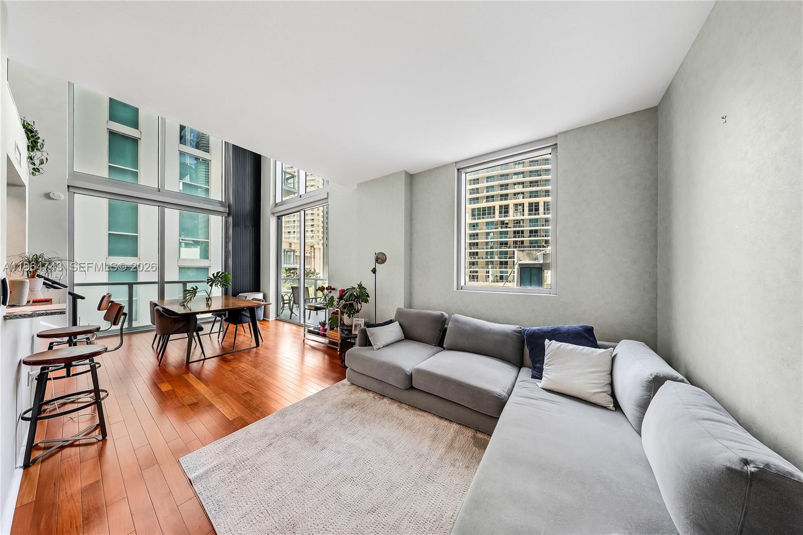 1050 Brickell Ave #422, Miami FL 33131