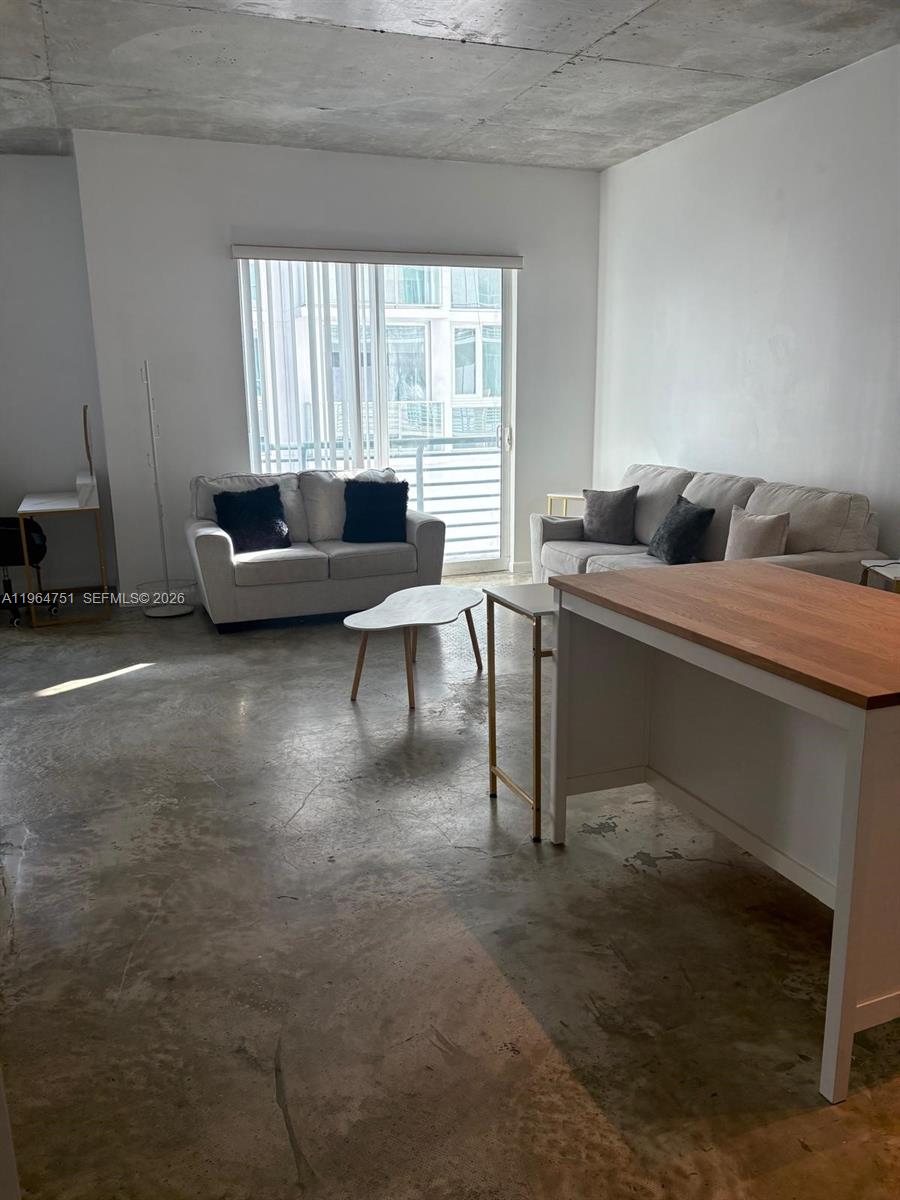 234 NE 3rd St #1509, Miami FL 33132