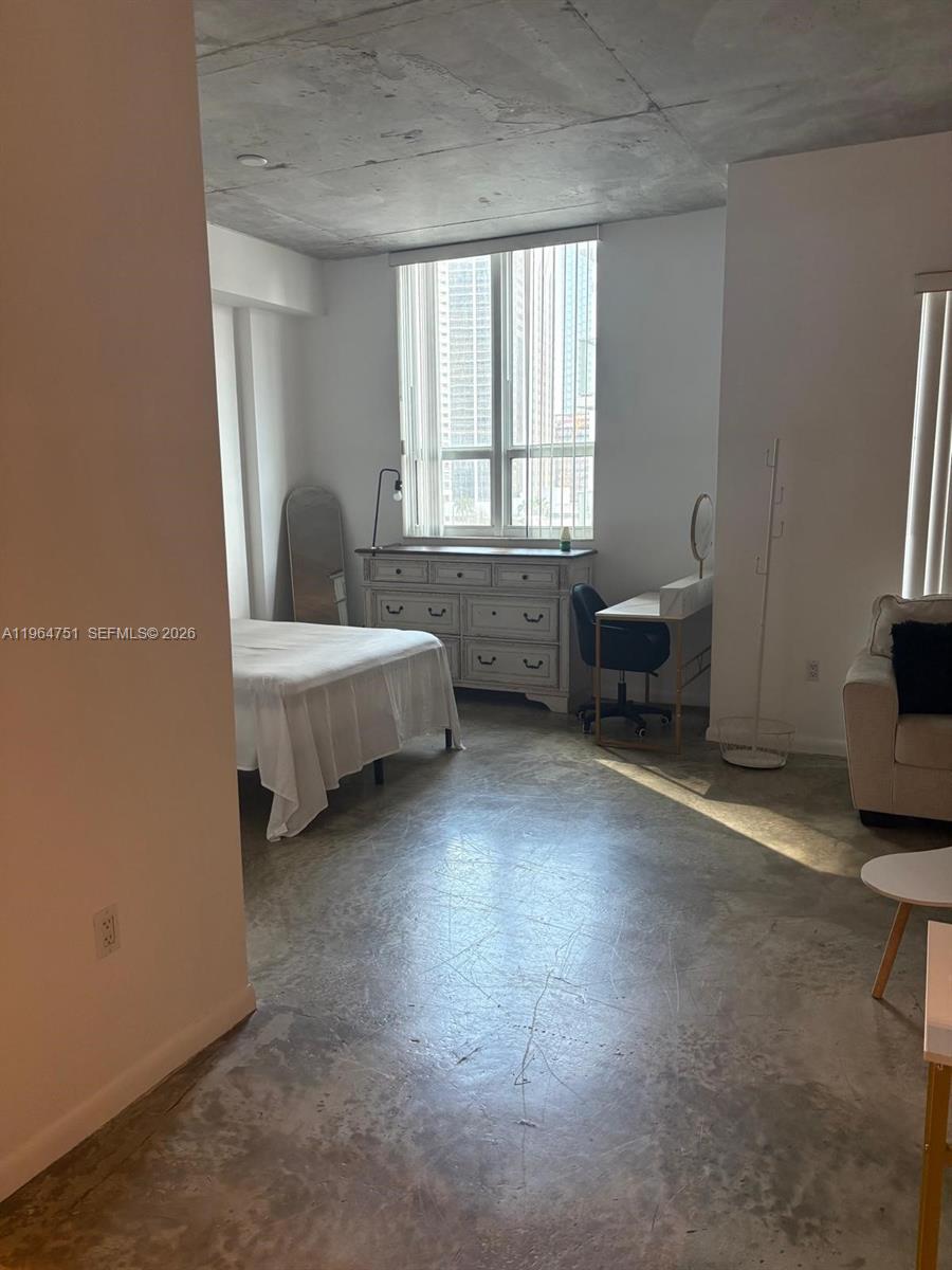 234 NE 3rd St #1509, Miami FL 33132